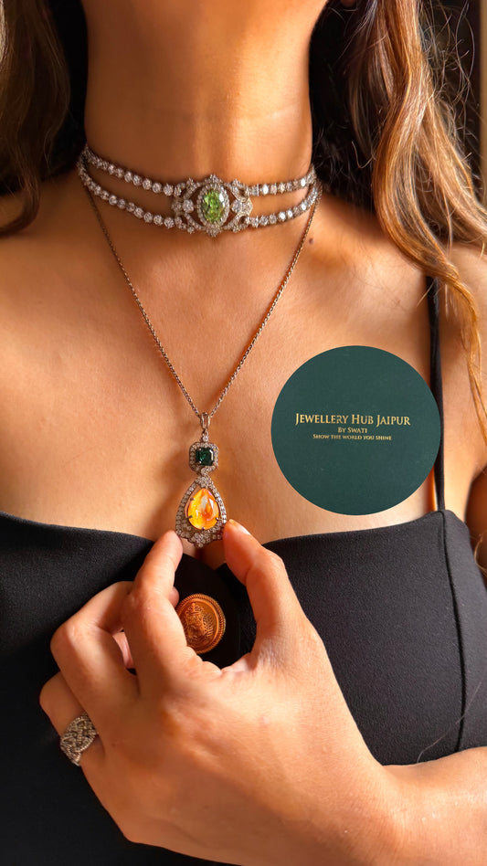 Real Swarovski topaz & emerald choker & minimal pendant set