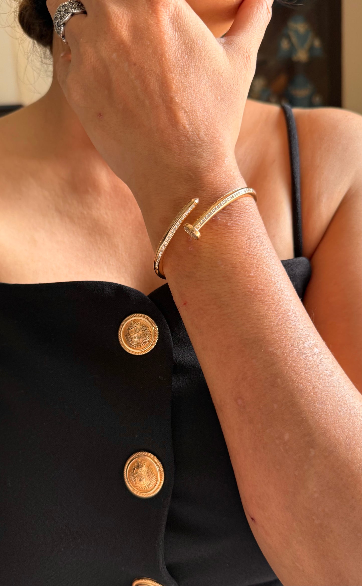 Pave-Accented Nail bracelet (gold)