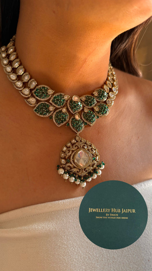Emerald takkar designer victorian necklace