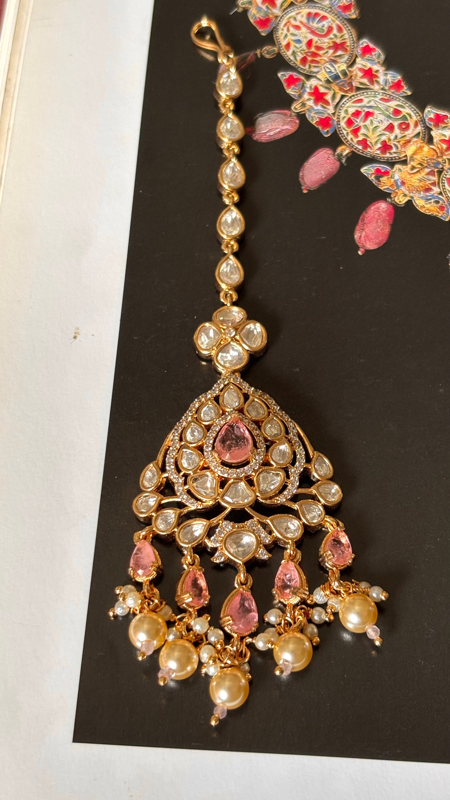Rose quartz doublets & Moissanite polki Necklace with maangtika