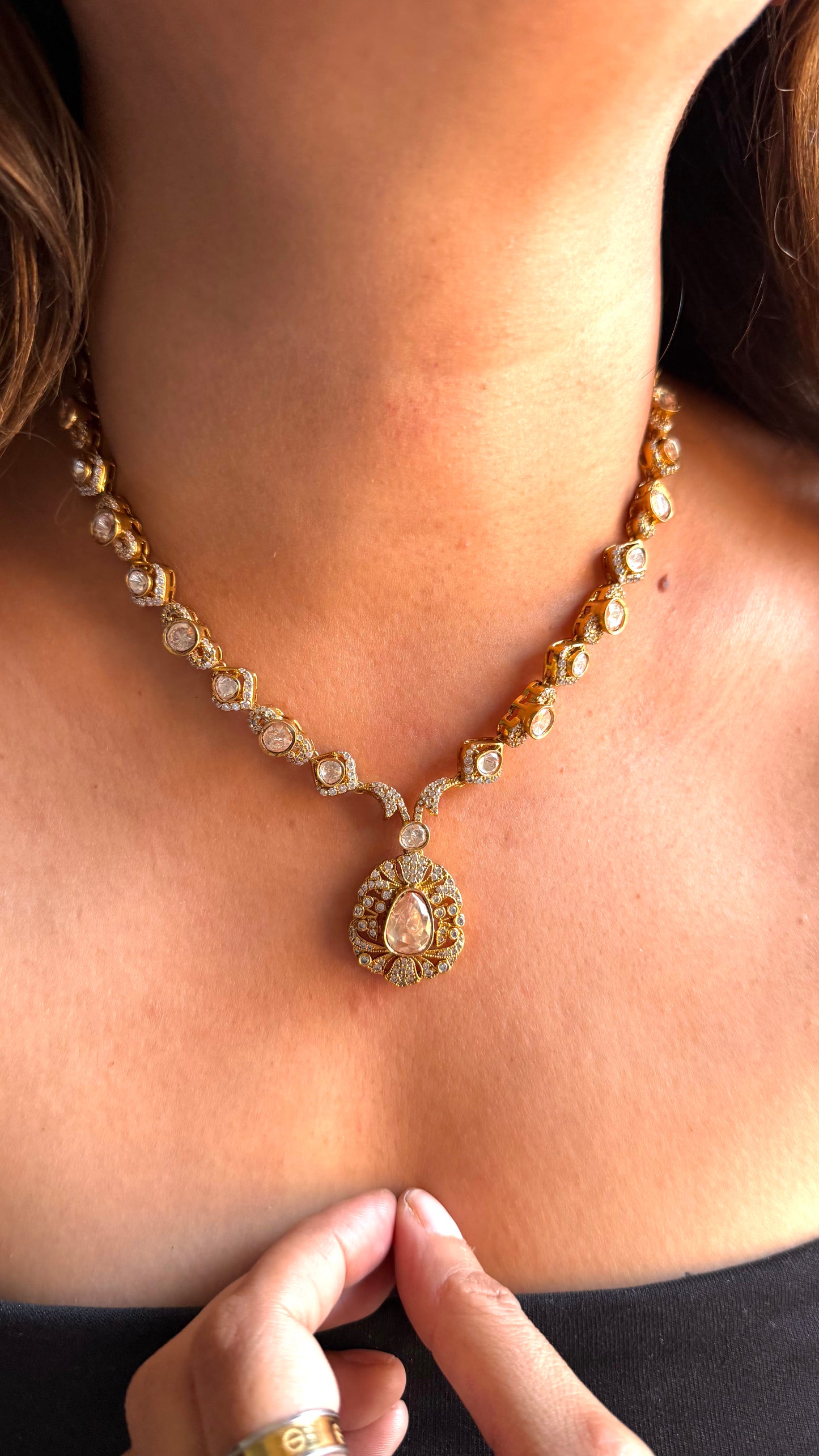 Lv Polki minimalist designer Necklace