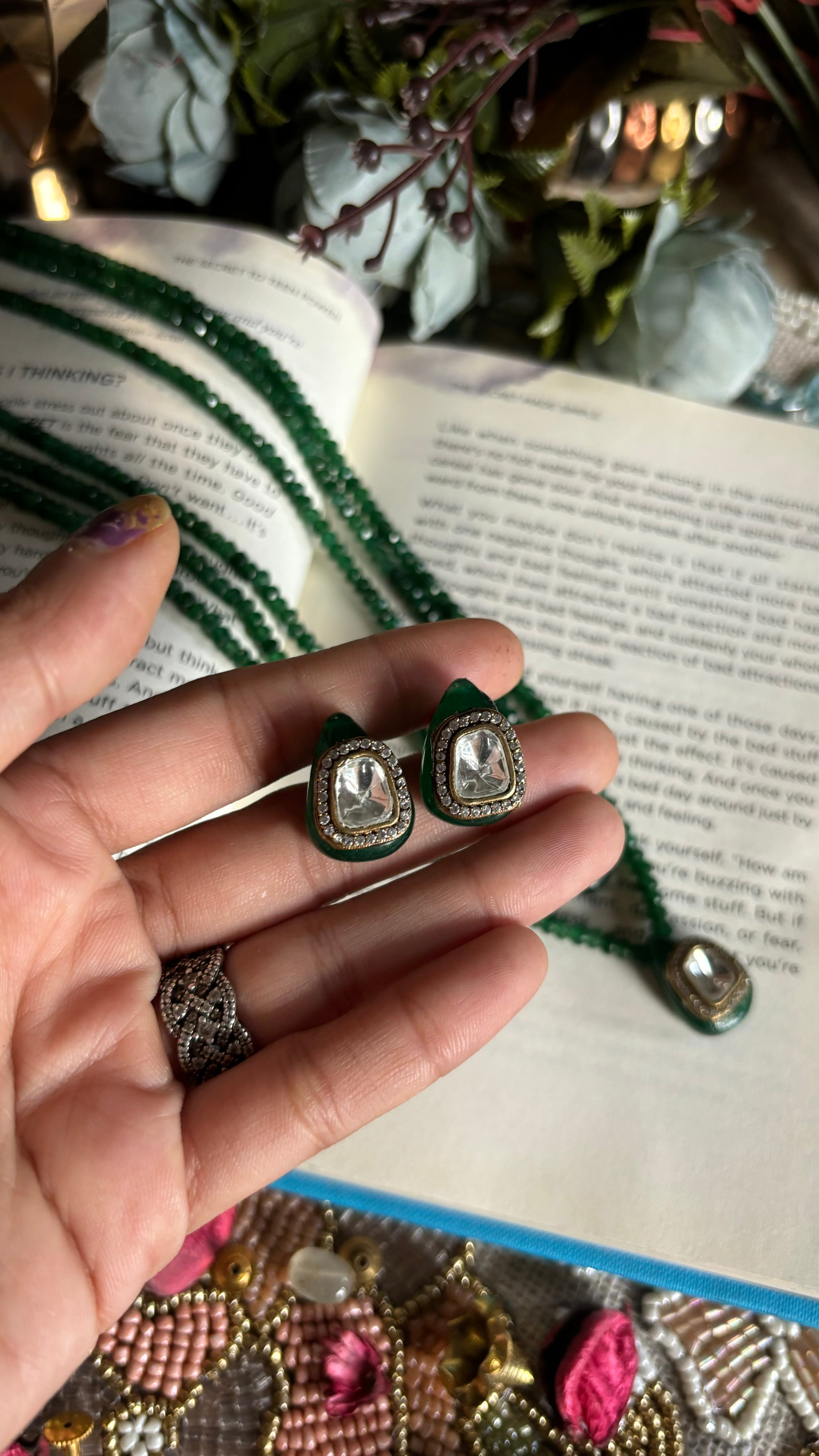 Emerald Victorian polki necklace