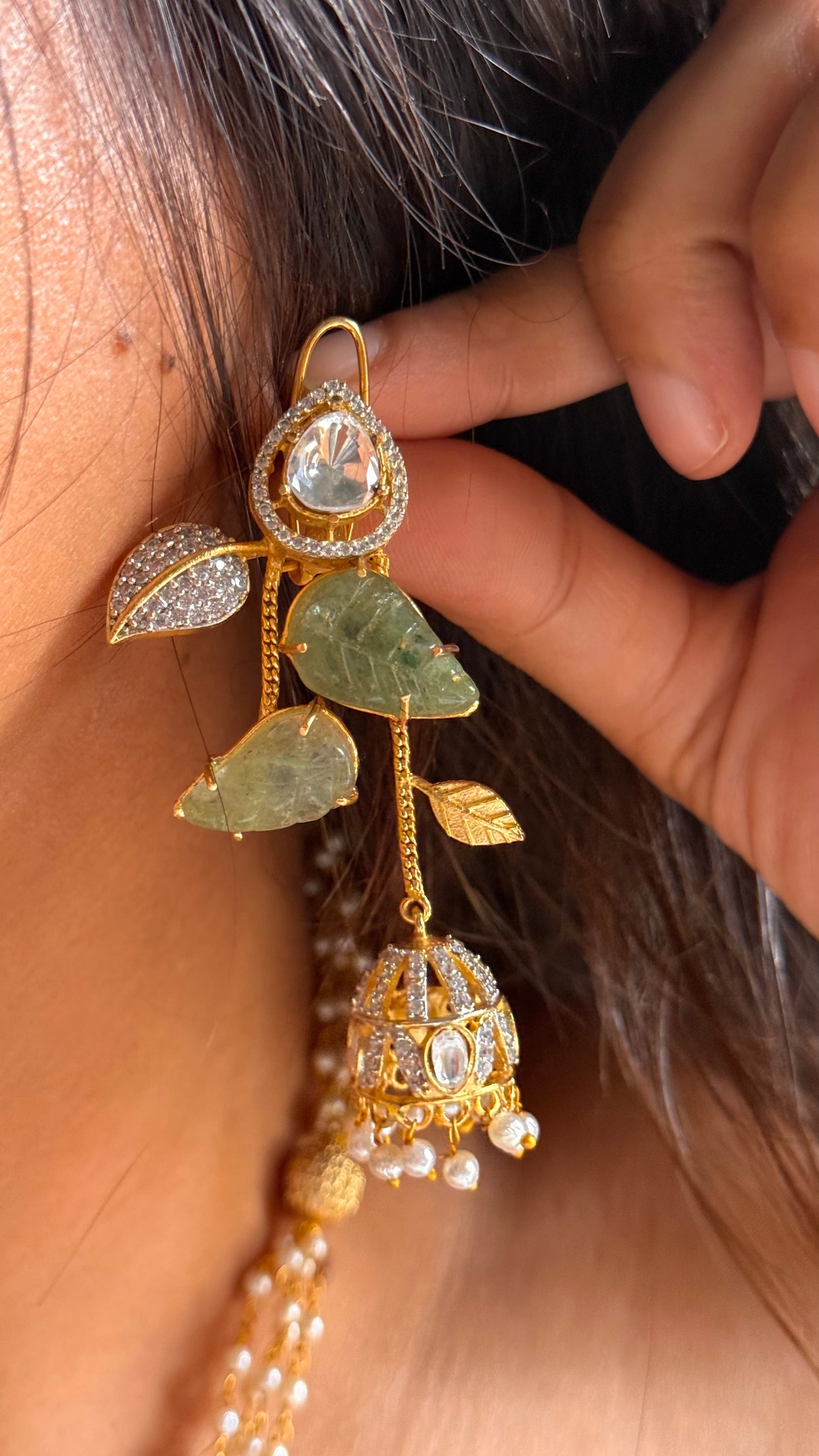 Gajj inspired mint leaf amrapali pendant set necklace