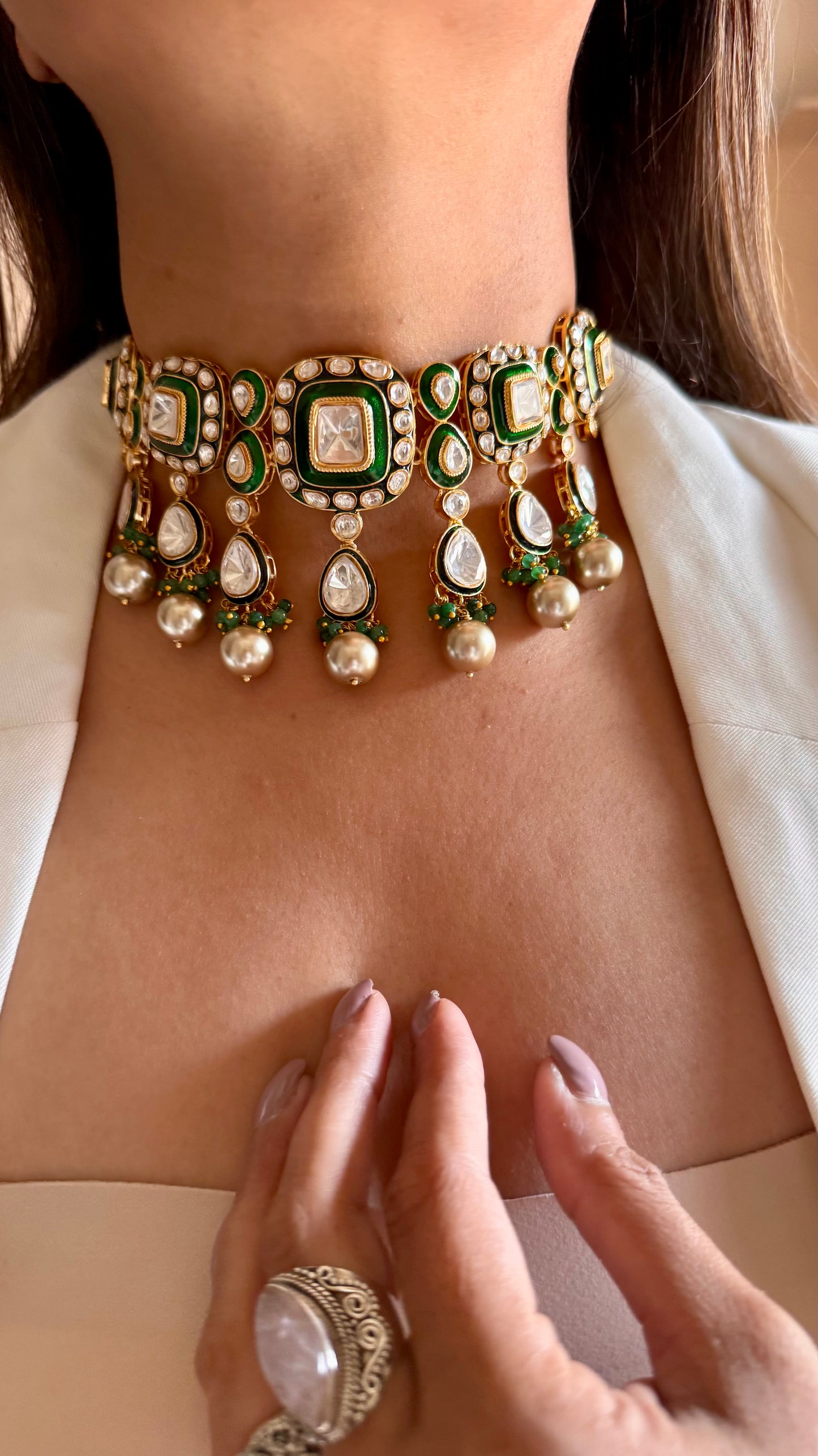 Paanabindu Emerald meenakari with cocktail drop with earrings