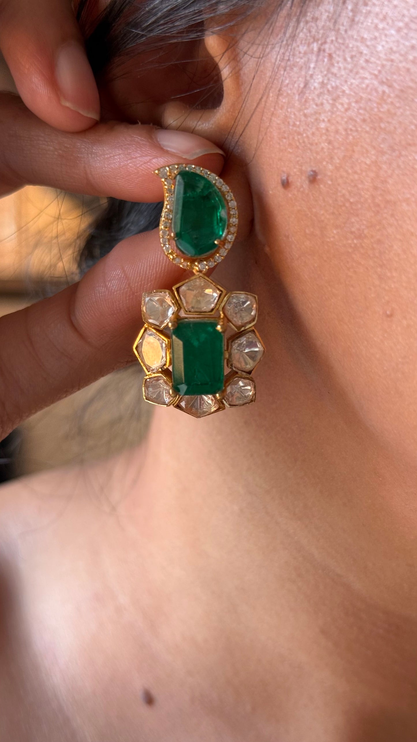 Emerald doublets with peeli polki Moissanite Necklace