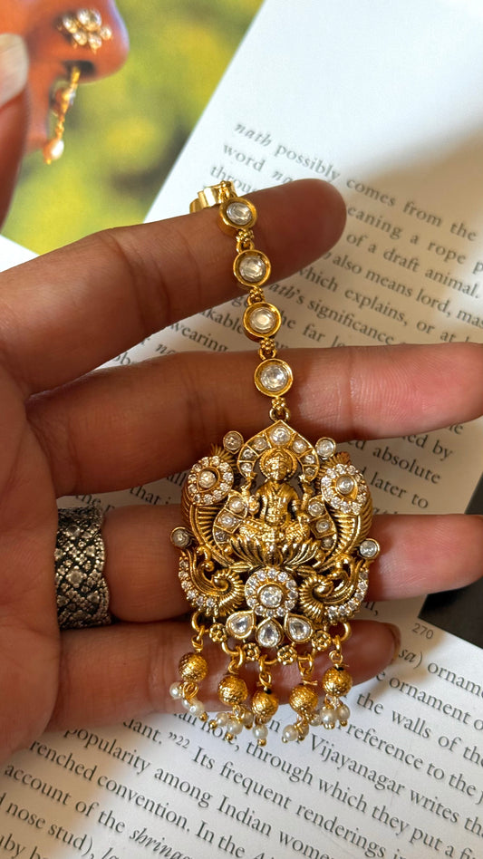 Goddess Laxmi motif polki Maangtika