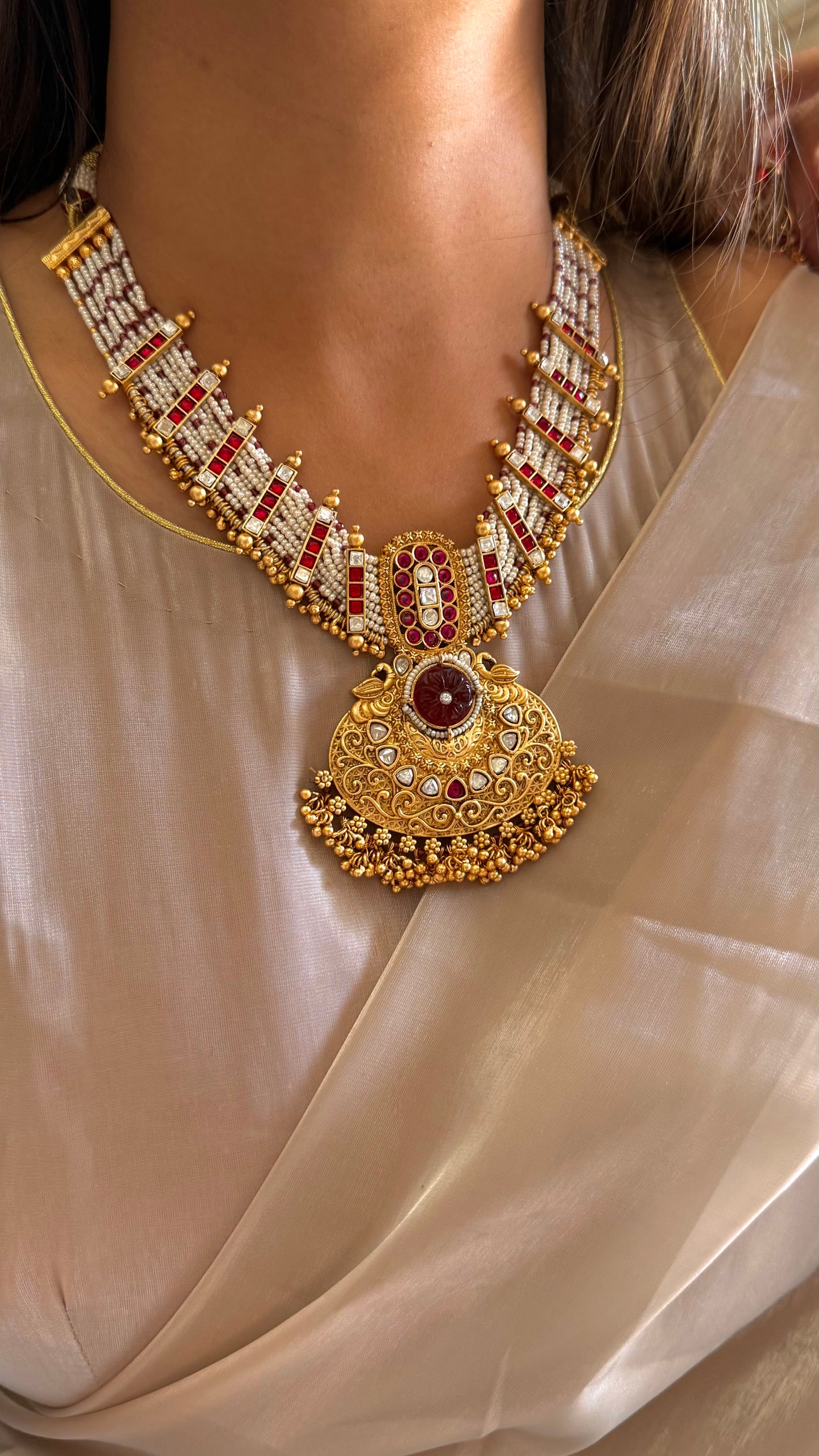 Ruby Rajwada collar necklace with earrings