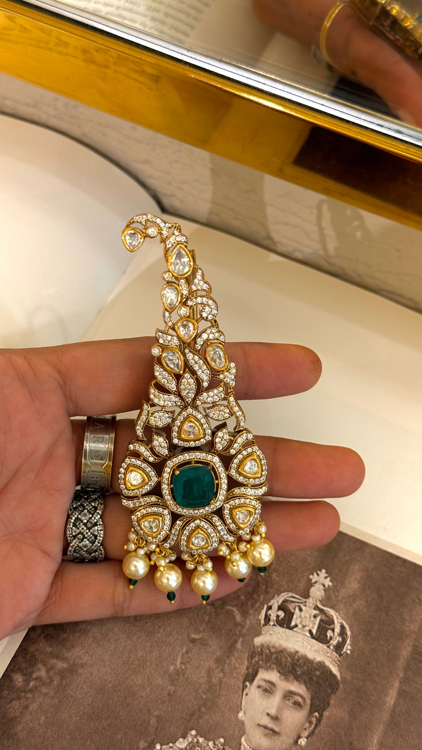 Emerald Rajwada style Hasli