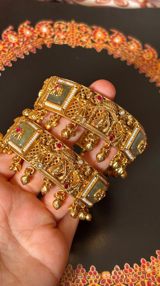 Gajj inspired with gungroo drops rajwada openable Bangles