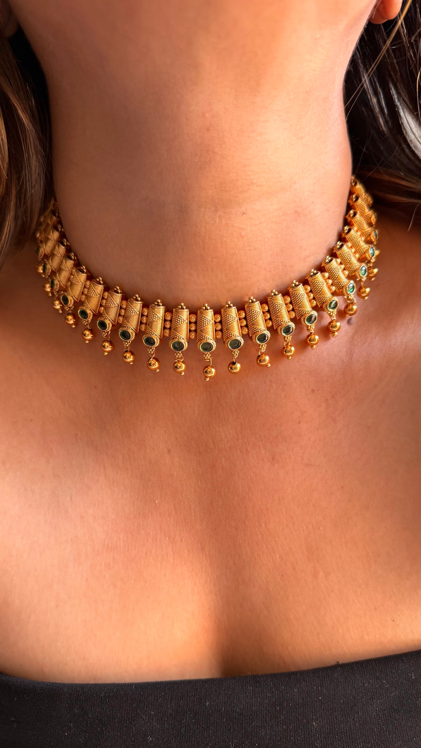 Maharashtra gold emerald polki necklace