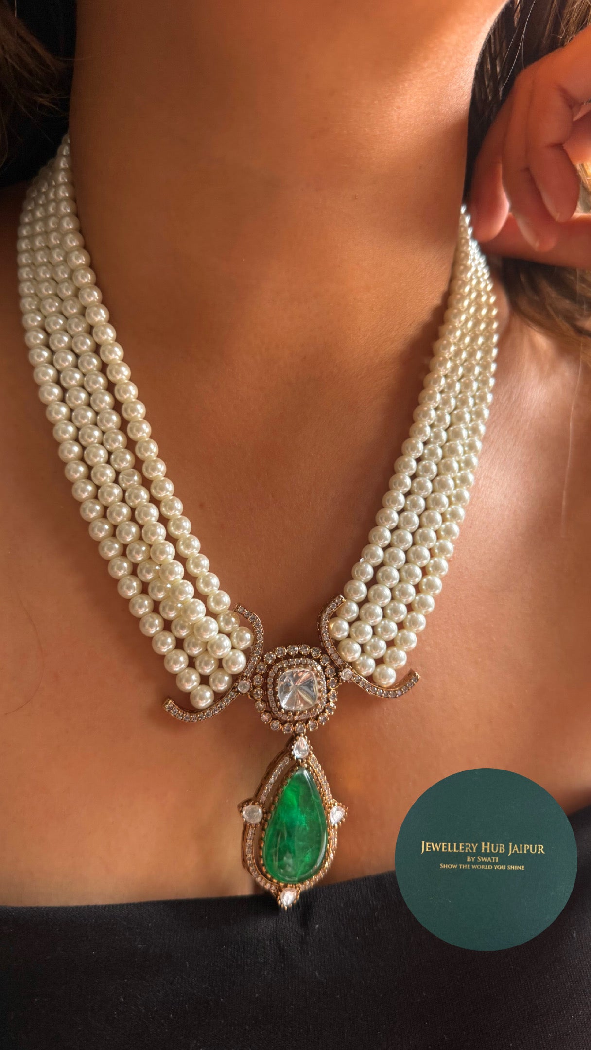 Emerald doublet pendant with pearl detailing necklace