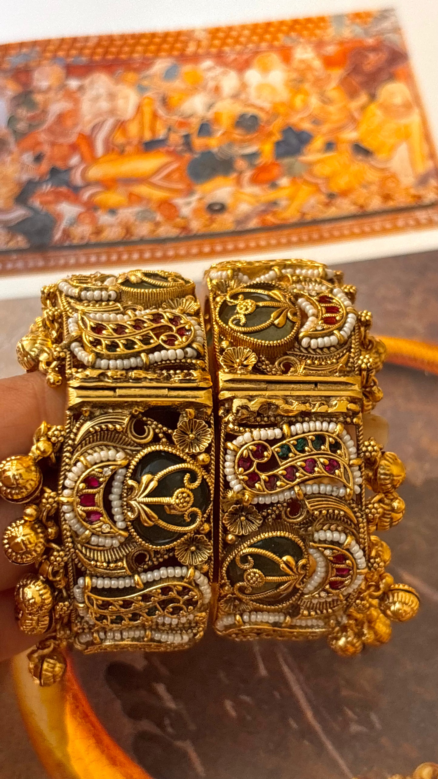 Emerald & Rani pink rajwada bangles