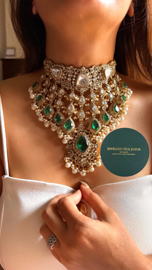 Emerald doublet moissanite polki with pearl choker set