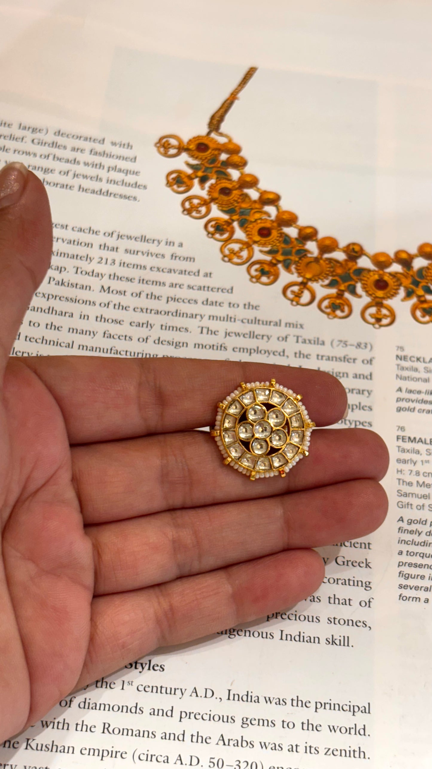 Paachi Kundan floral round ring