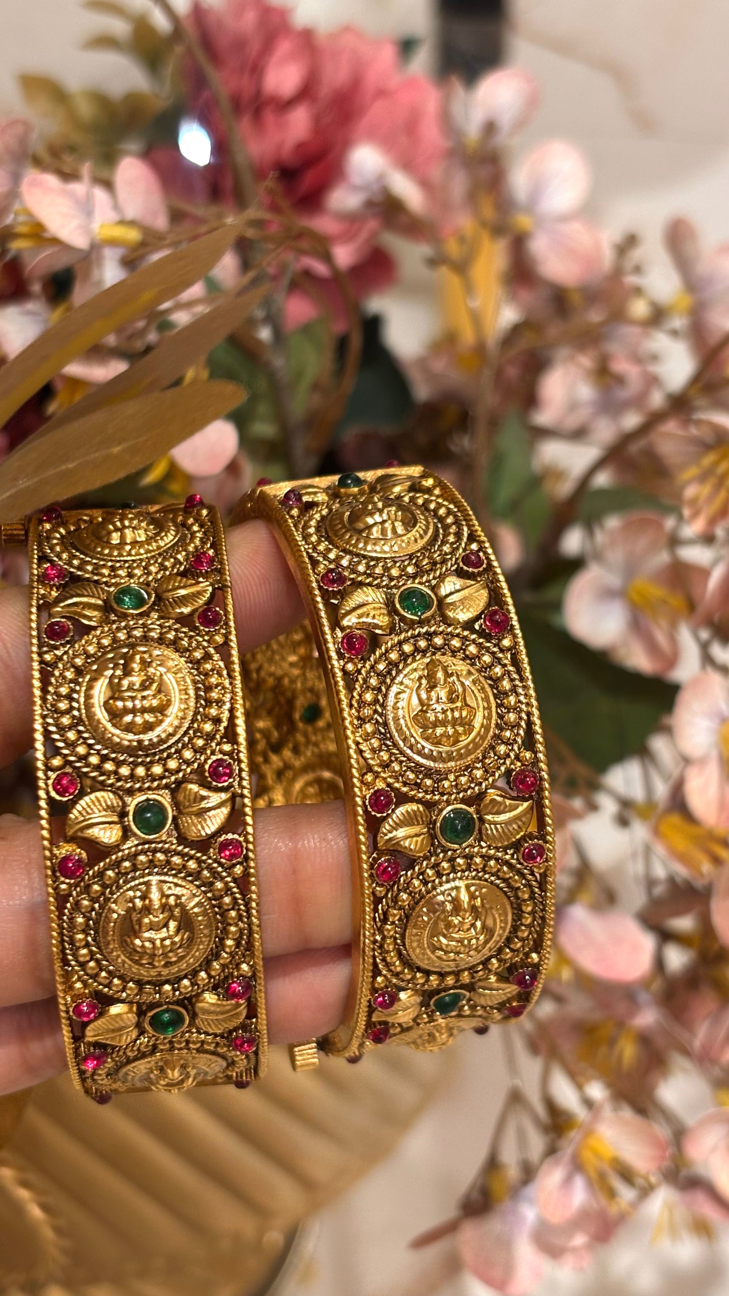 Ruby & emerald temple bangles depicting Goddess laxmi