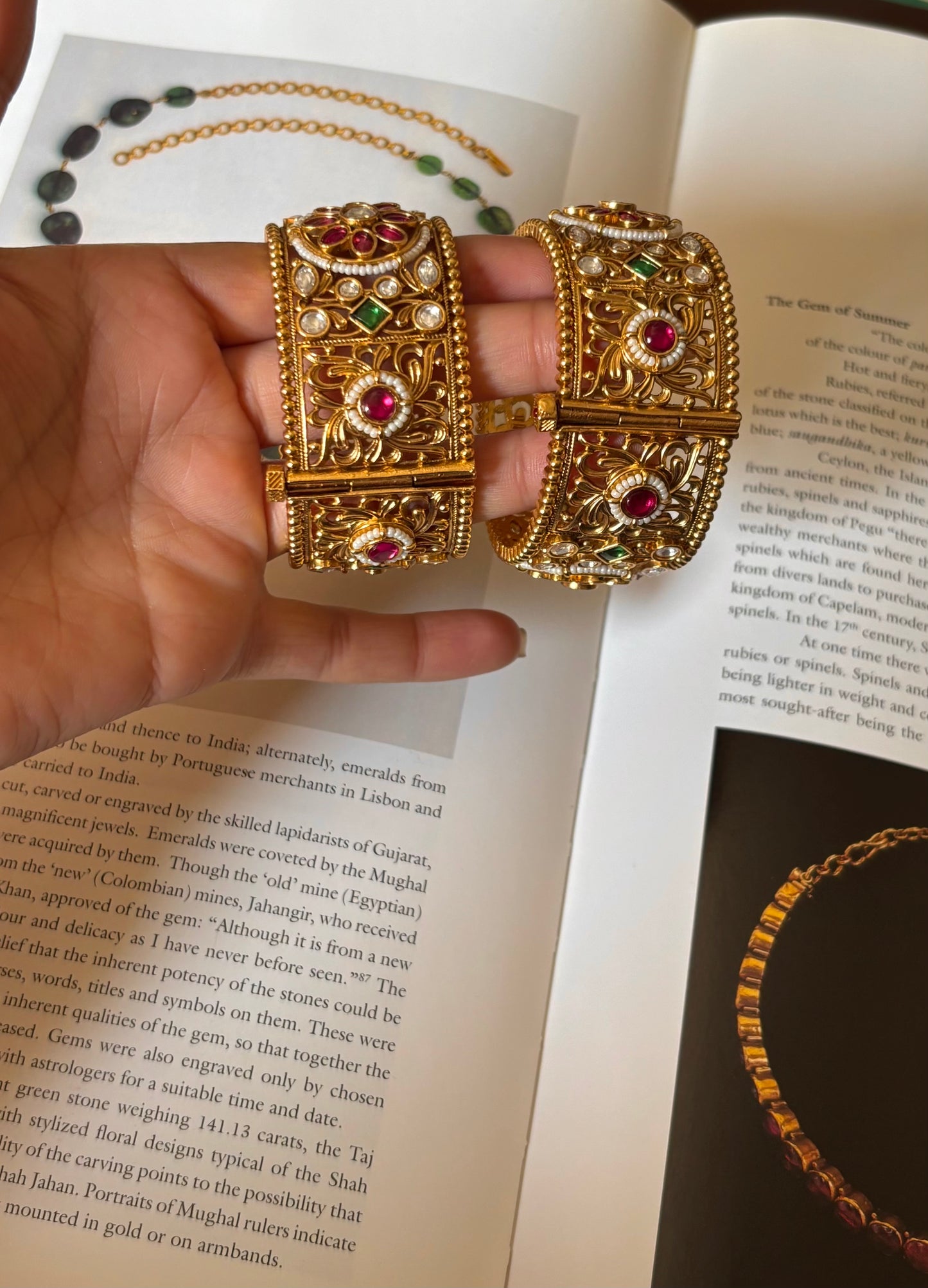 Rajwadi broad ruby bangles