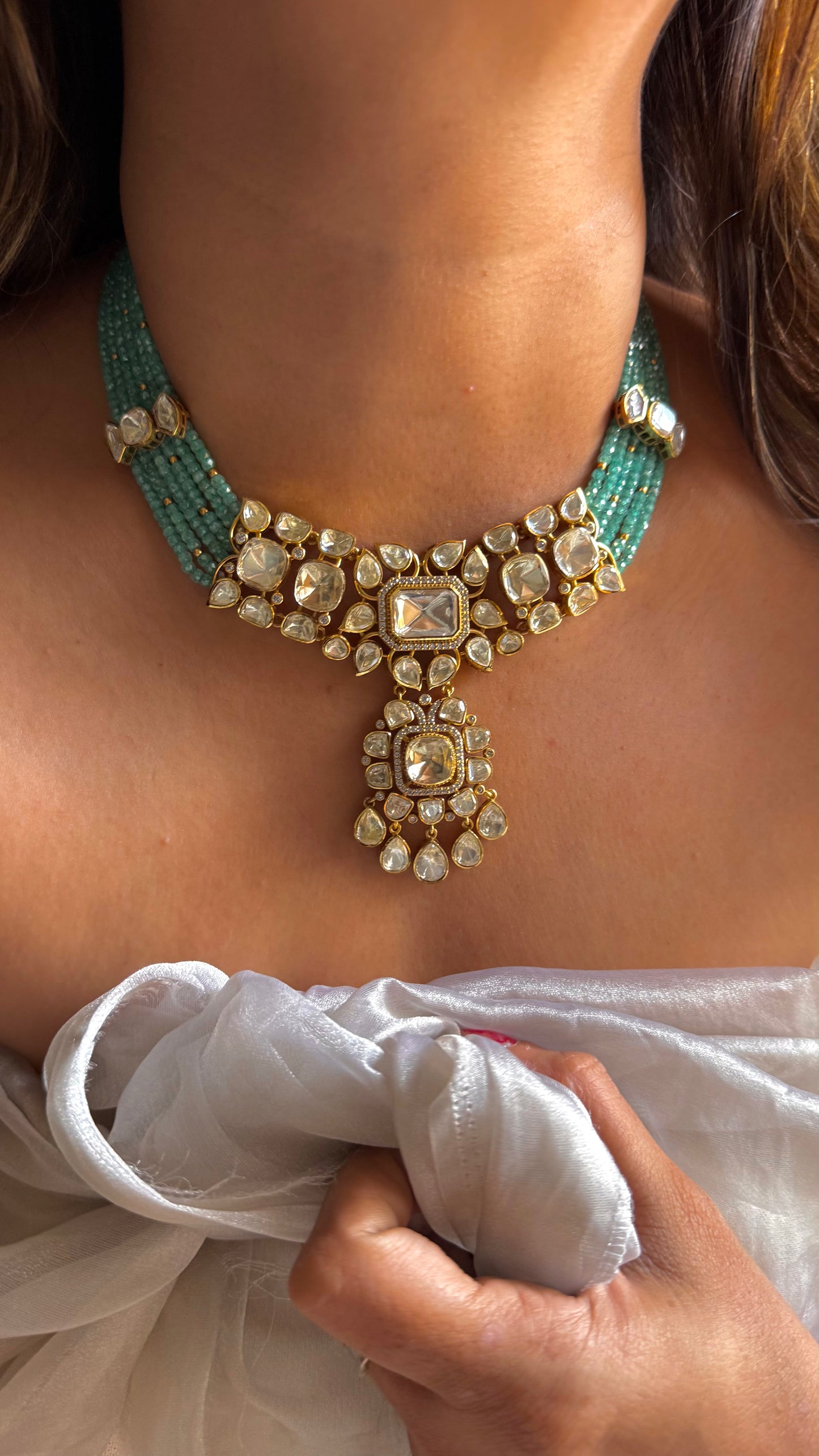 Mint string Lv moissanite Polki necklace