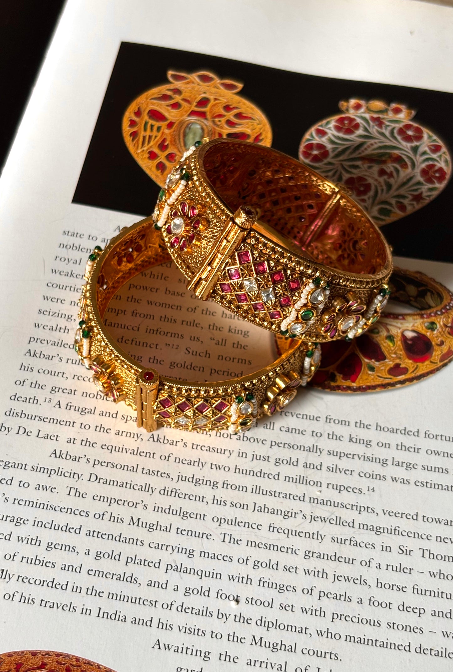 Rani pink & emerald gold polish Rajwada bangles