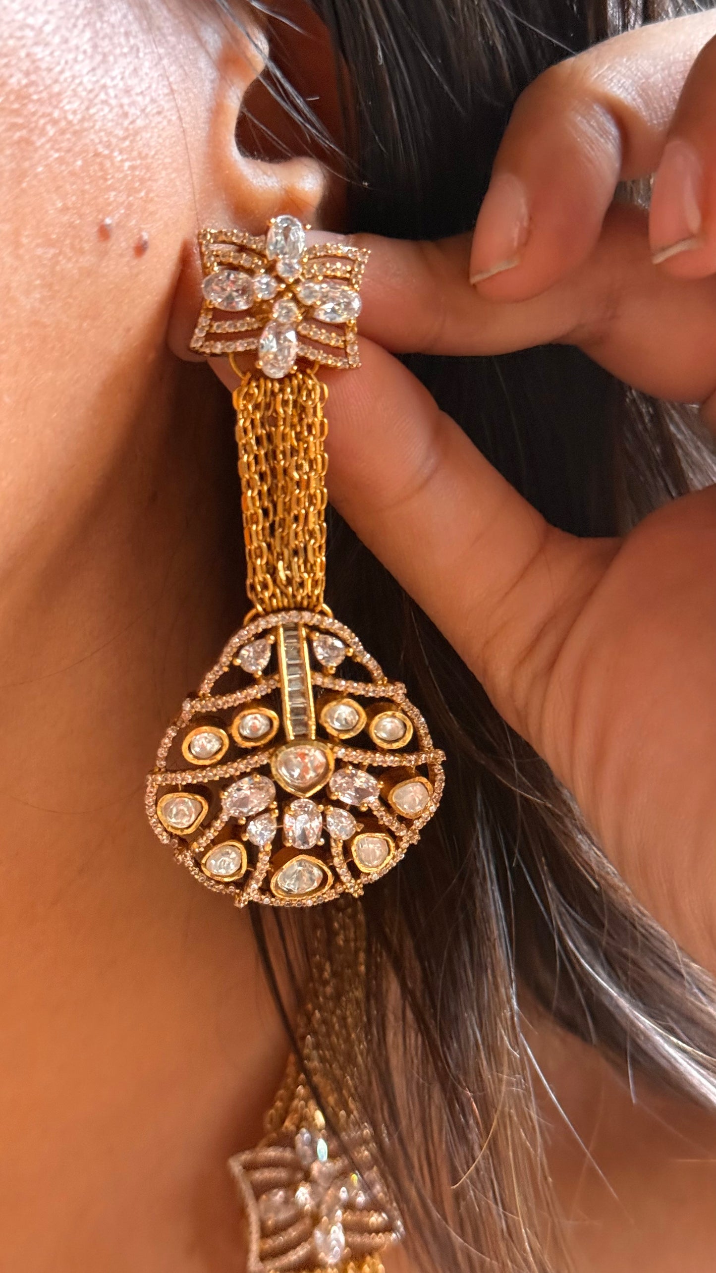 Gold moissanite poli designer Necklace