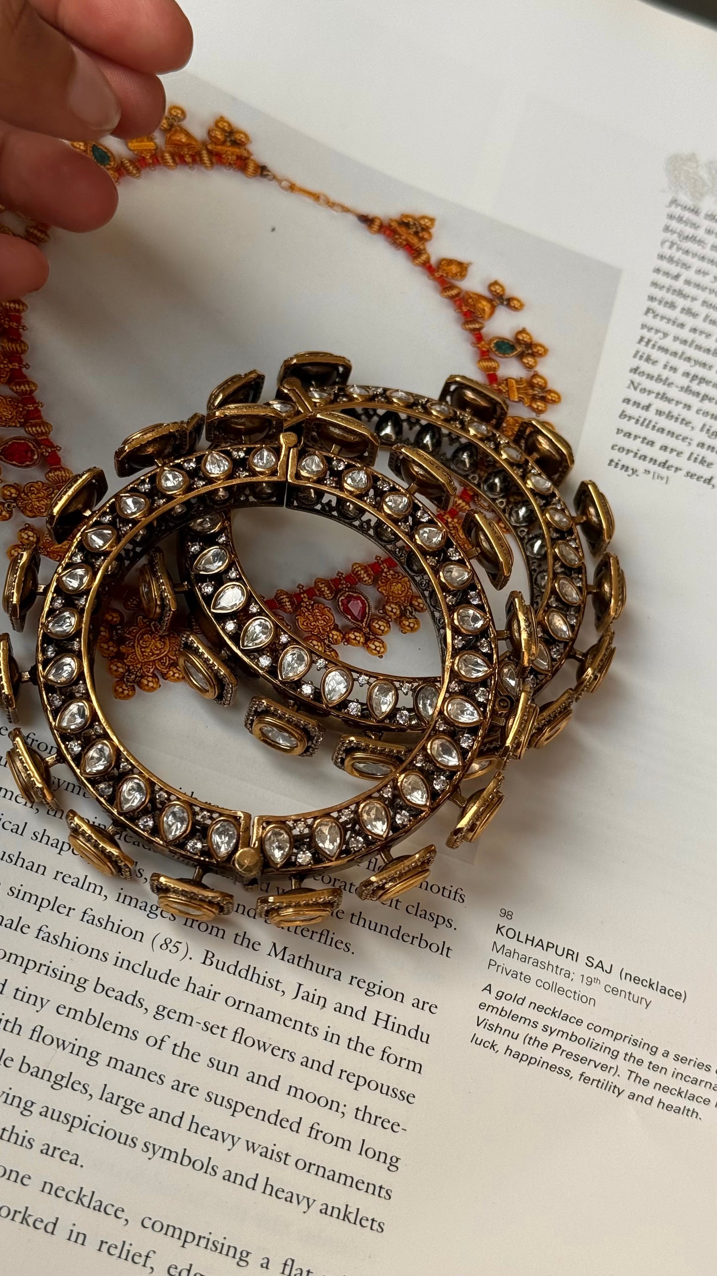 Real moissanite polki bangdi