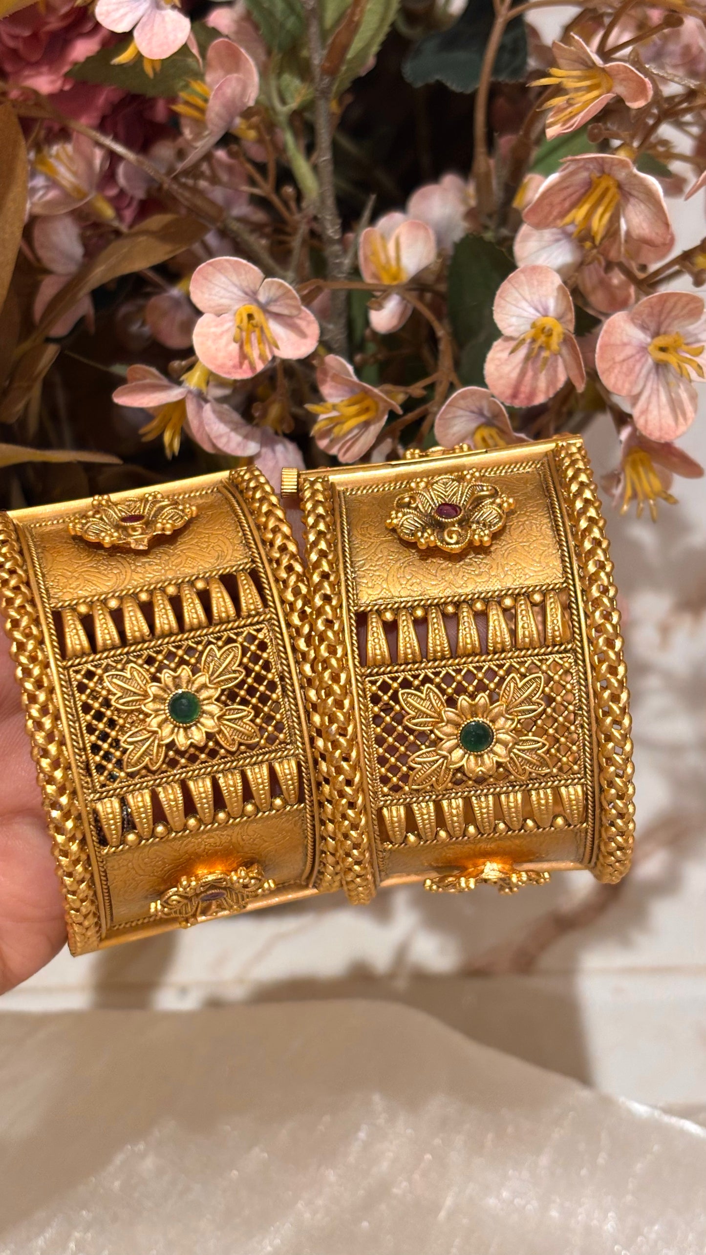 Matte gold floral nakshee wide bangles