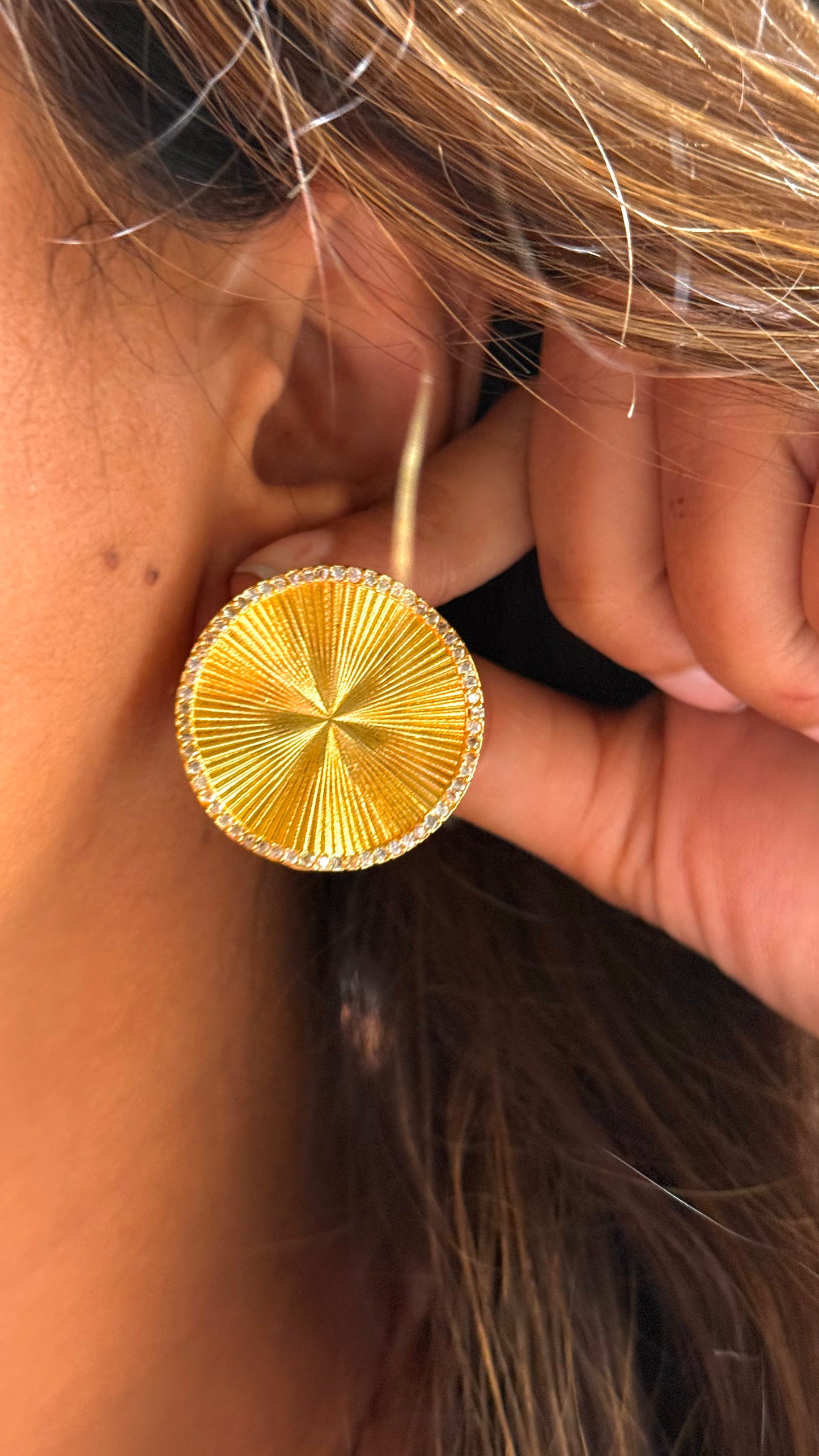 24kt Dubai Gold inspired infinity studs