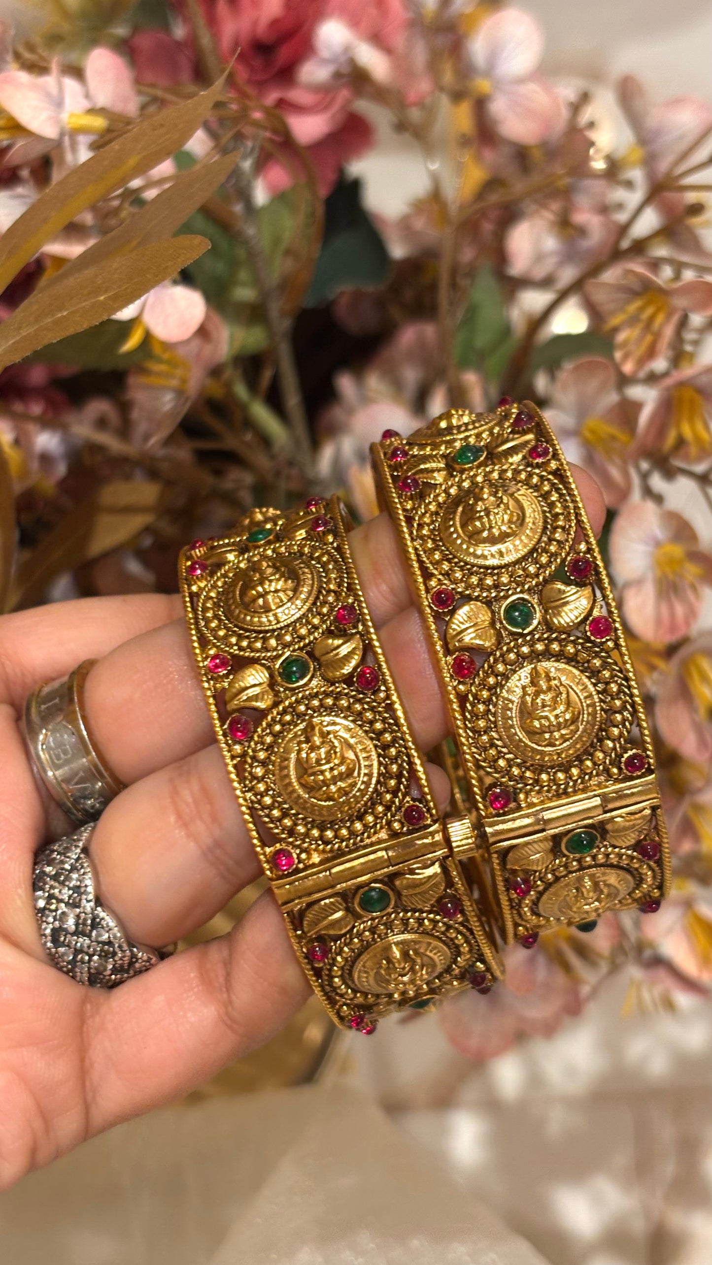 Ruby & emerald temple bangles depicting Goddess laxmi