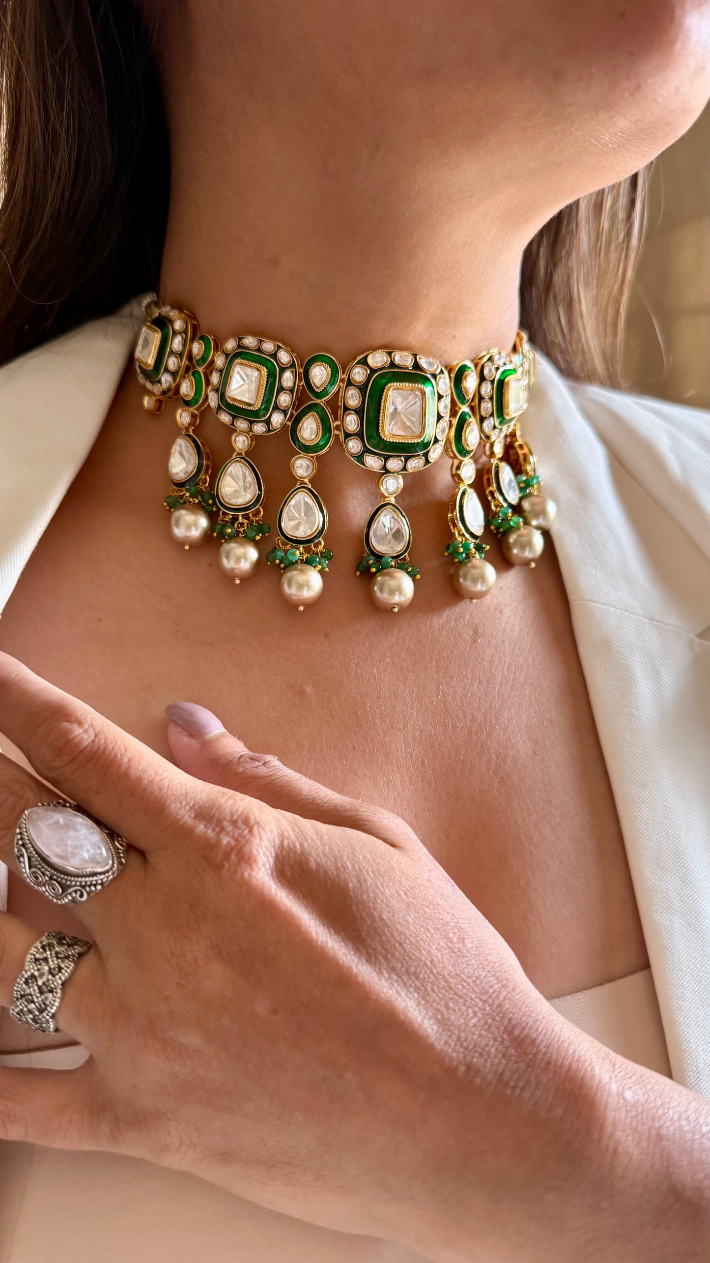 Paanabindu Emerald meenakari with cocktail drop with earrings