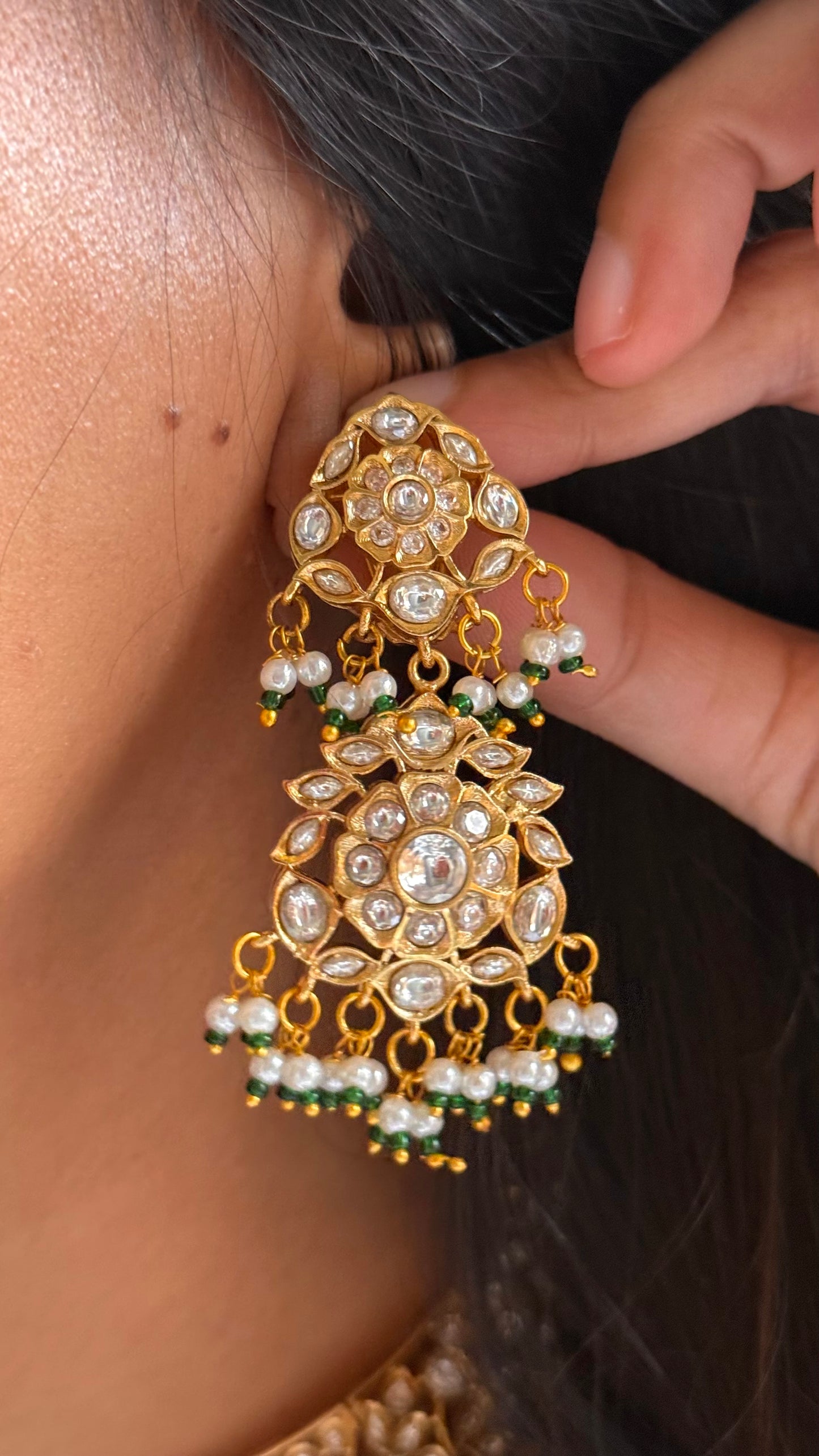 Heritage floral moissanite collar necklace