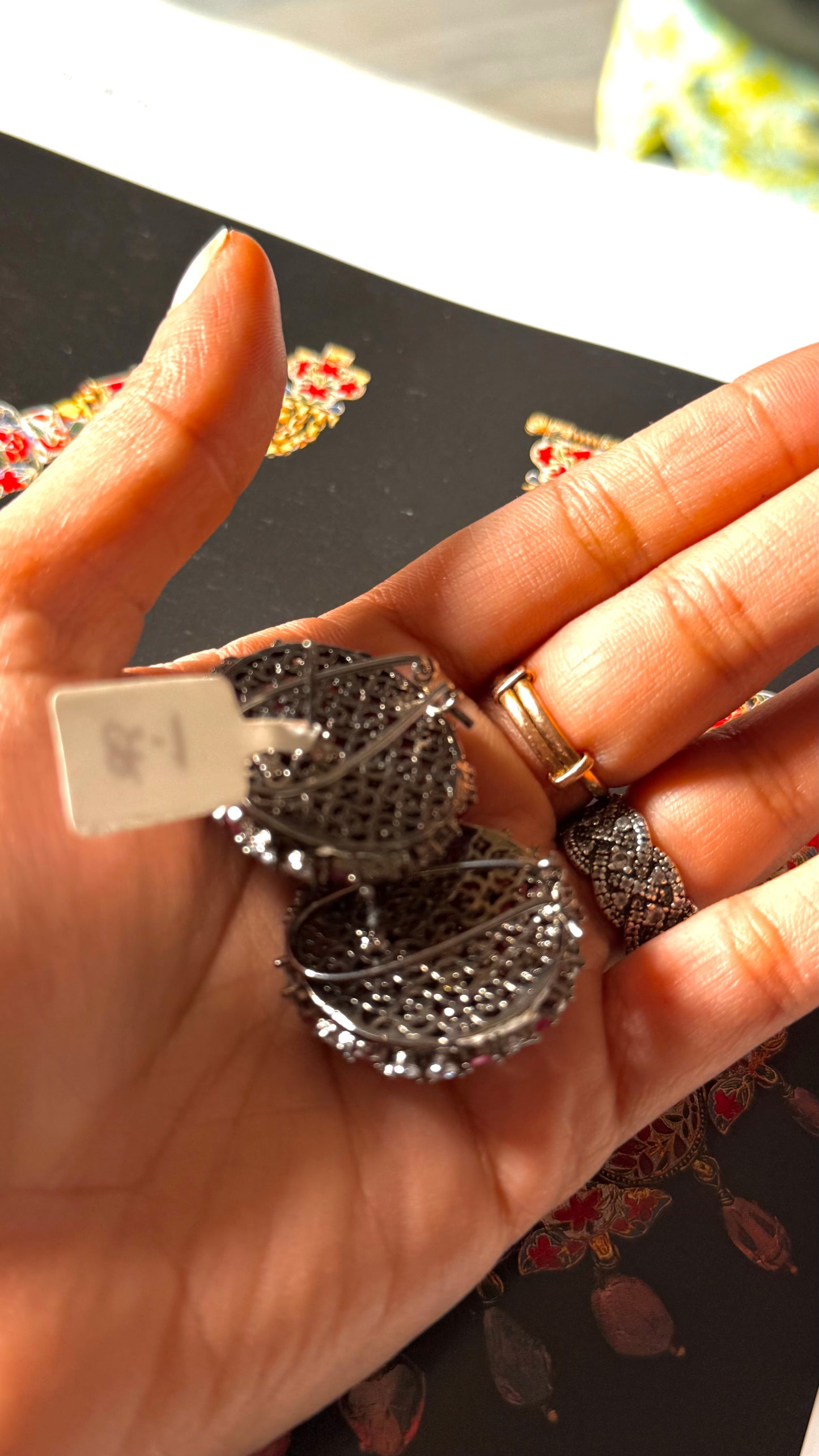 Ruby victorian black polish stud