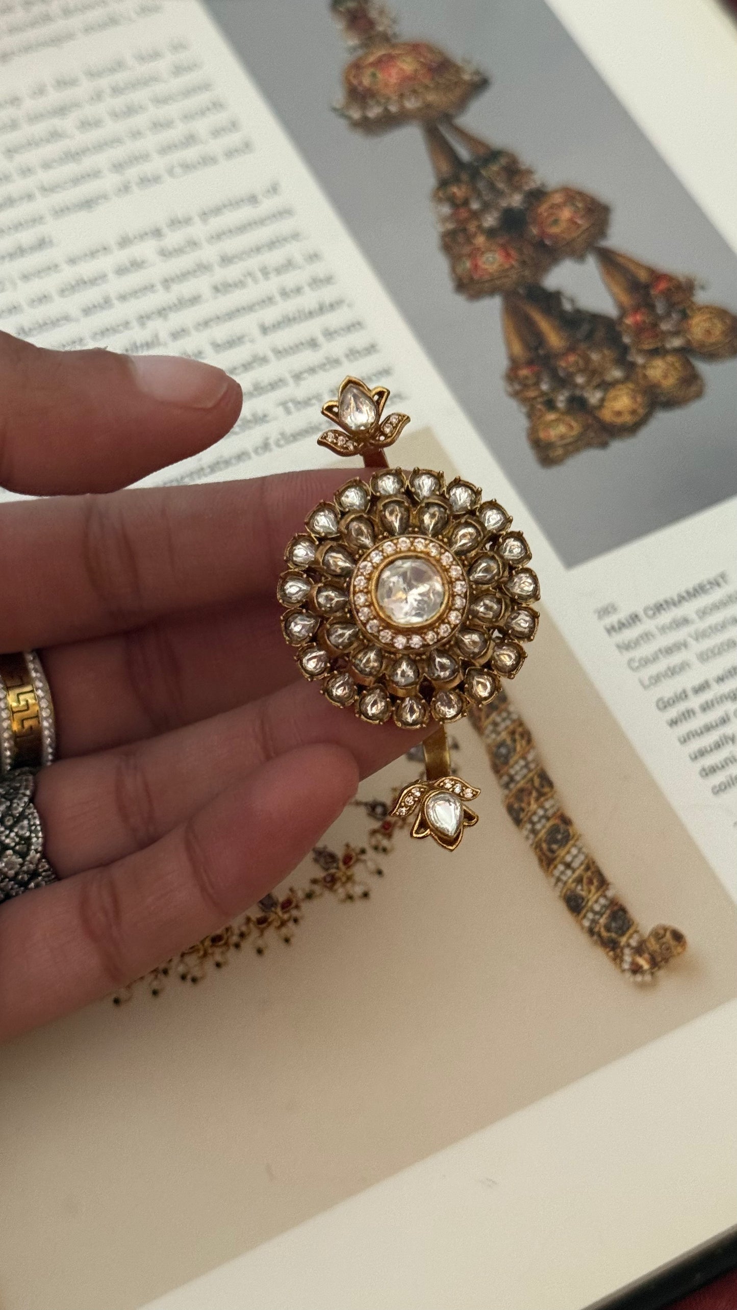 Heritage polki double finger ring