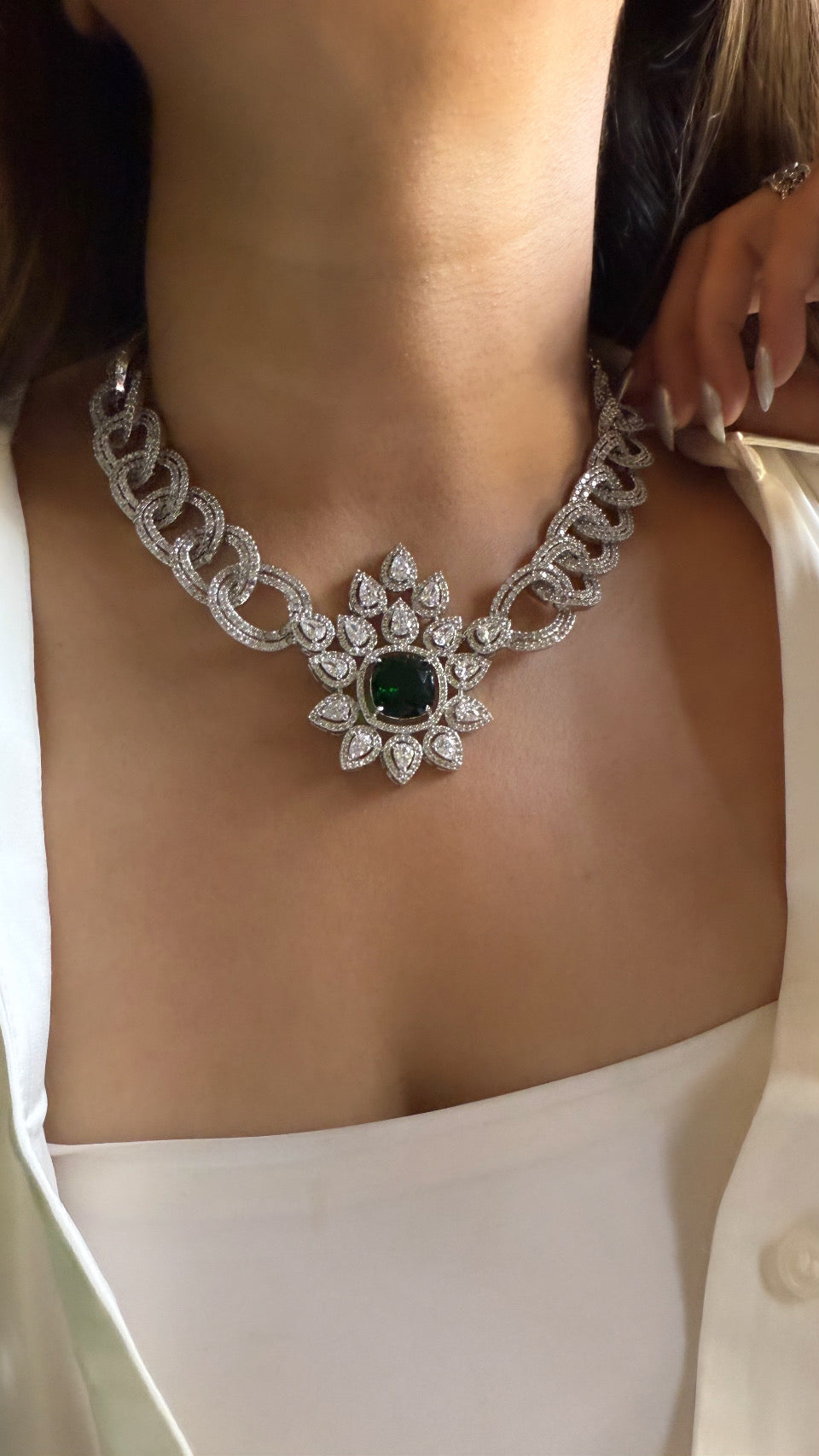 Emerald designer floral necklace