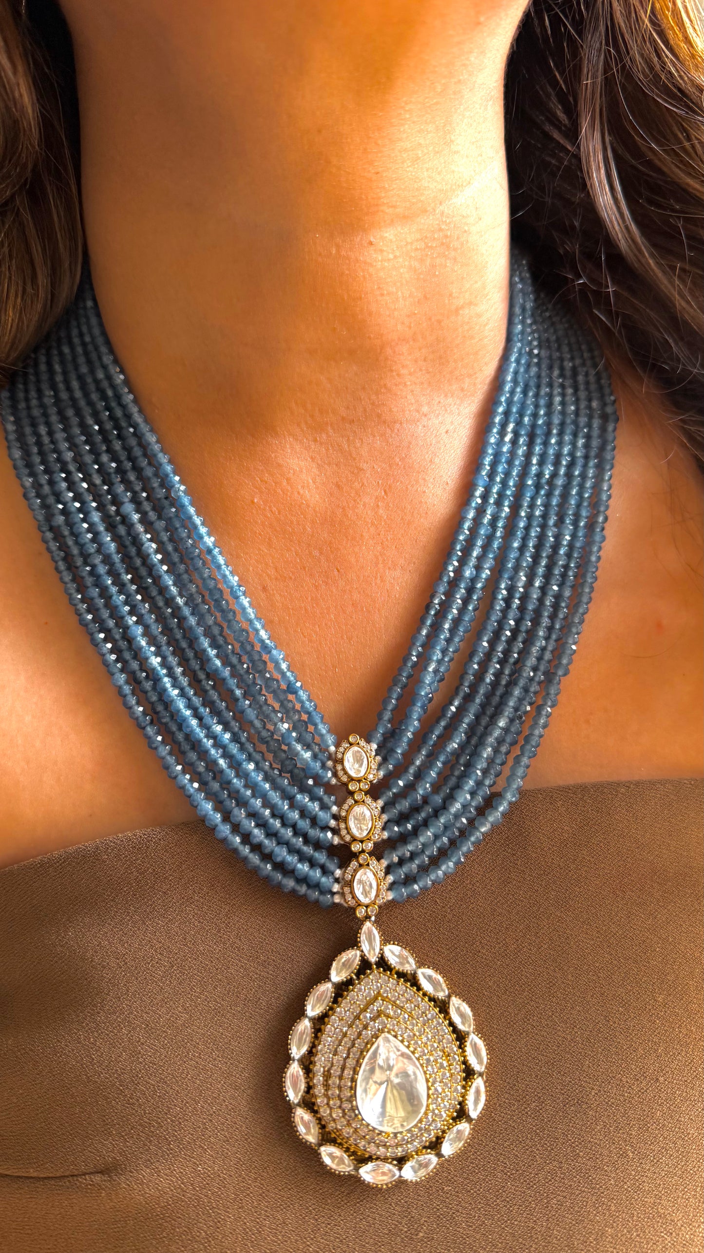 Denim Pearl Rani haar with tear drop polki pendant