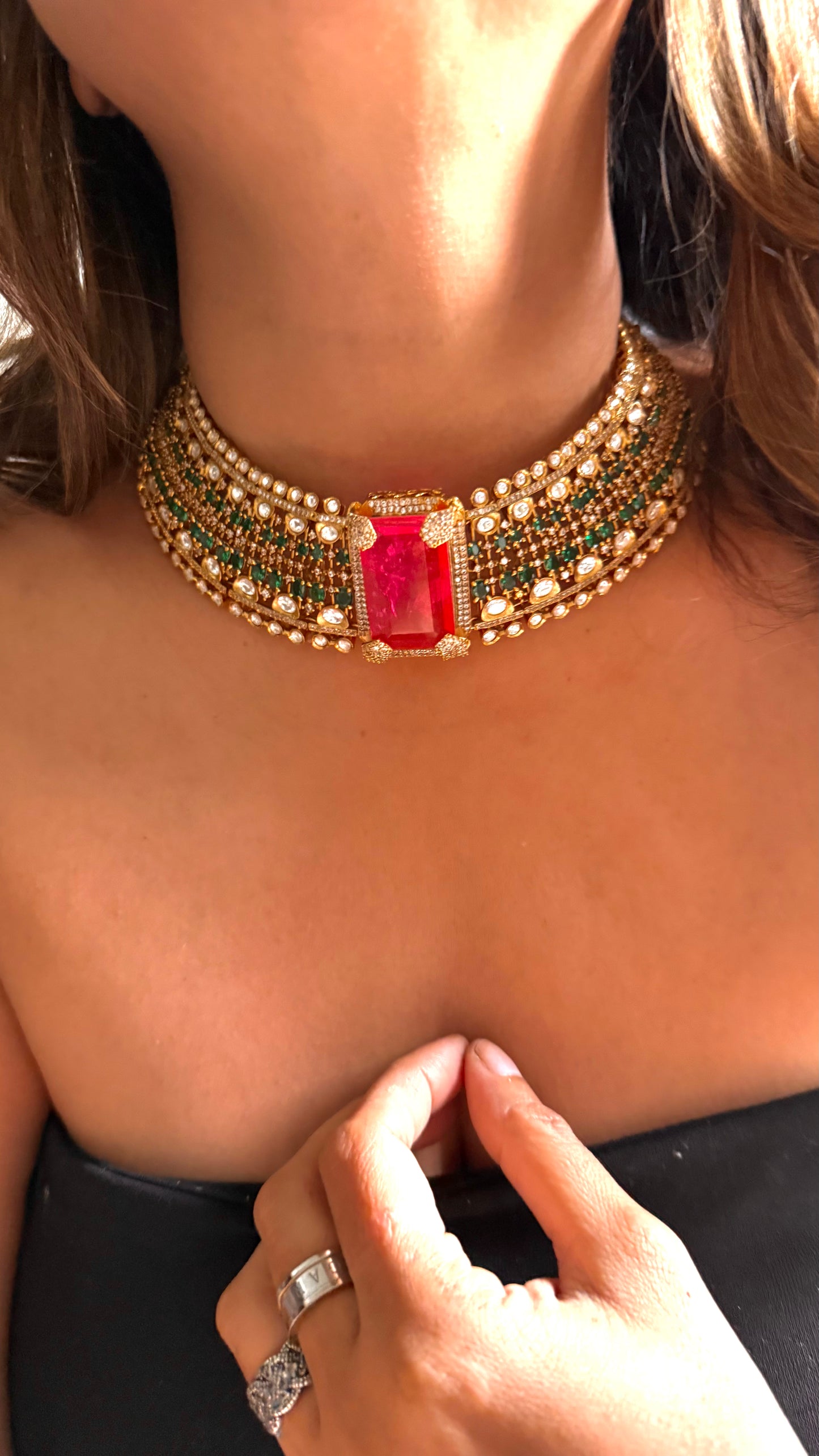 Hot pink Emerald designer choker