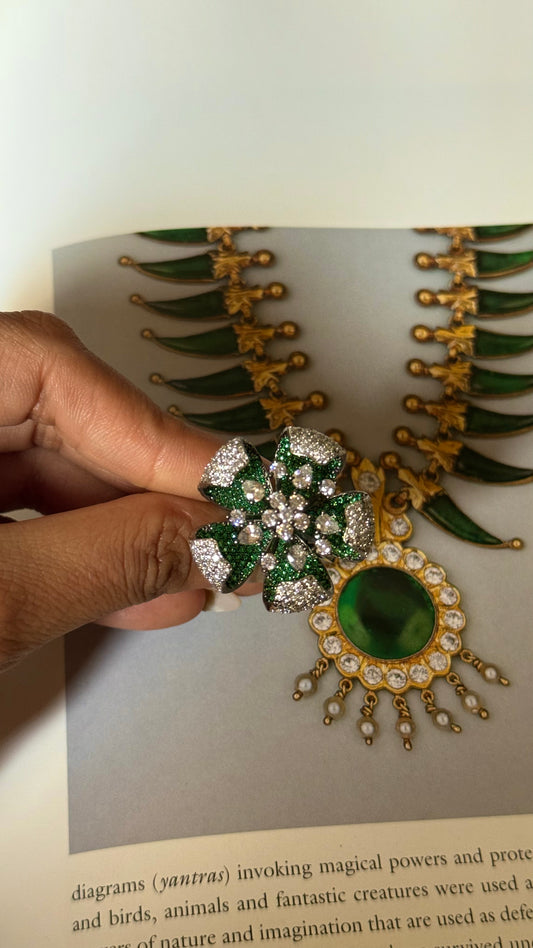 Emerald floral cocktail adjustable ring