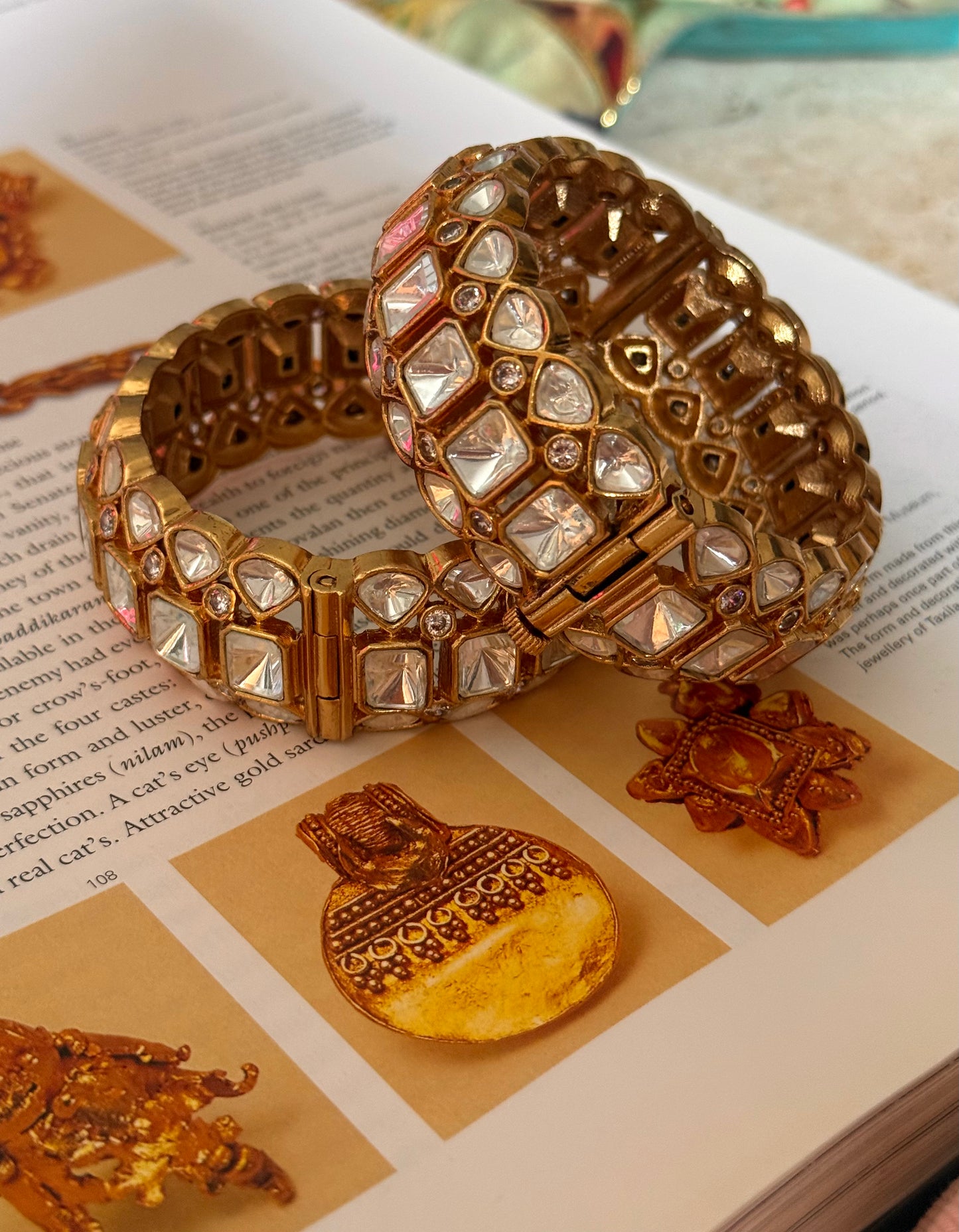 Designer Moissanite polkis openable Bangles