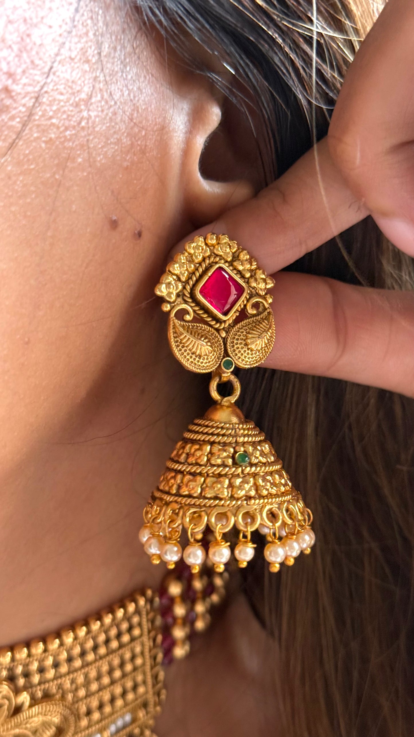 Rajwada paachi aad with Peacock detailing