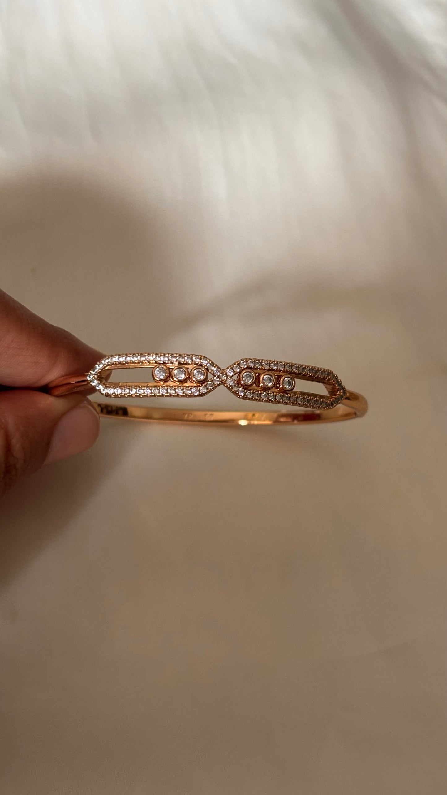 Bracelet