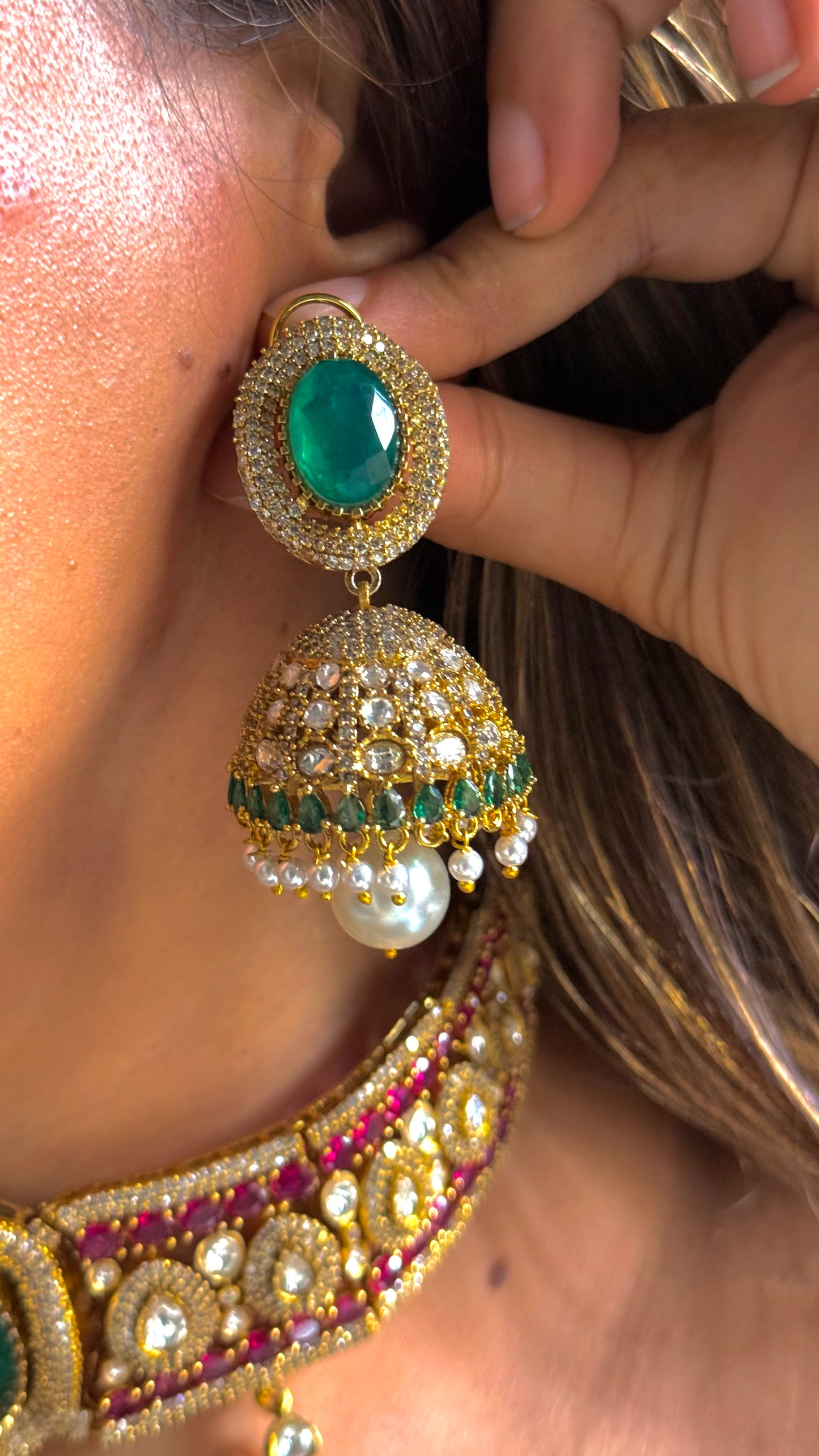 Emerald & Rani Pink jhumki necklace with pearl detailing