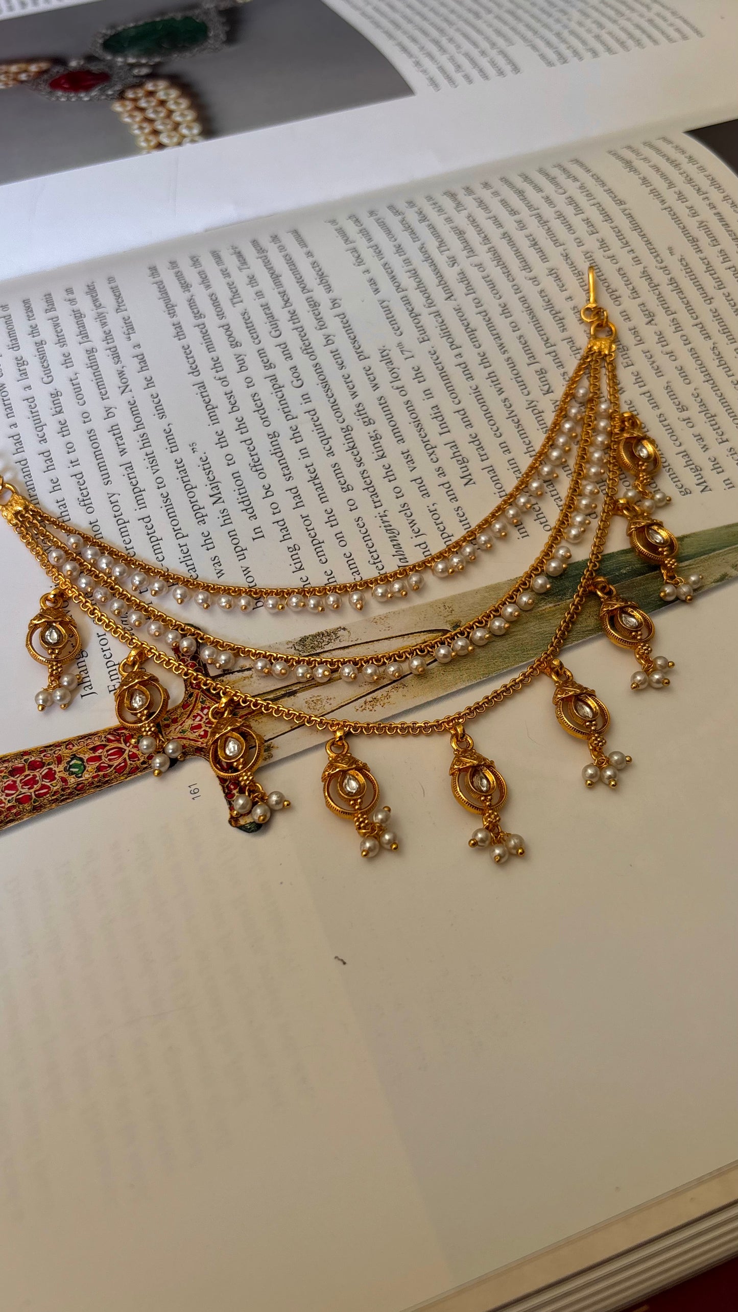 Three layer with drops  Kaanchain