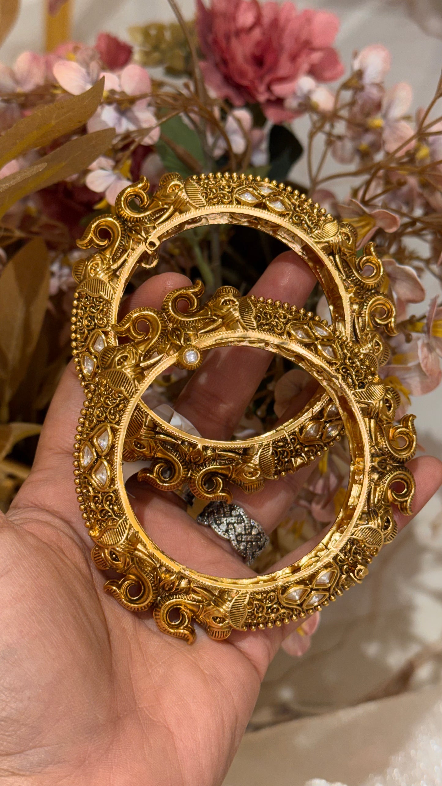 Gajanand Nakshi Rajwada bangles