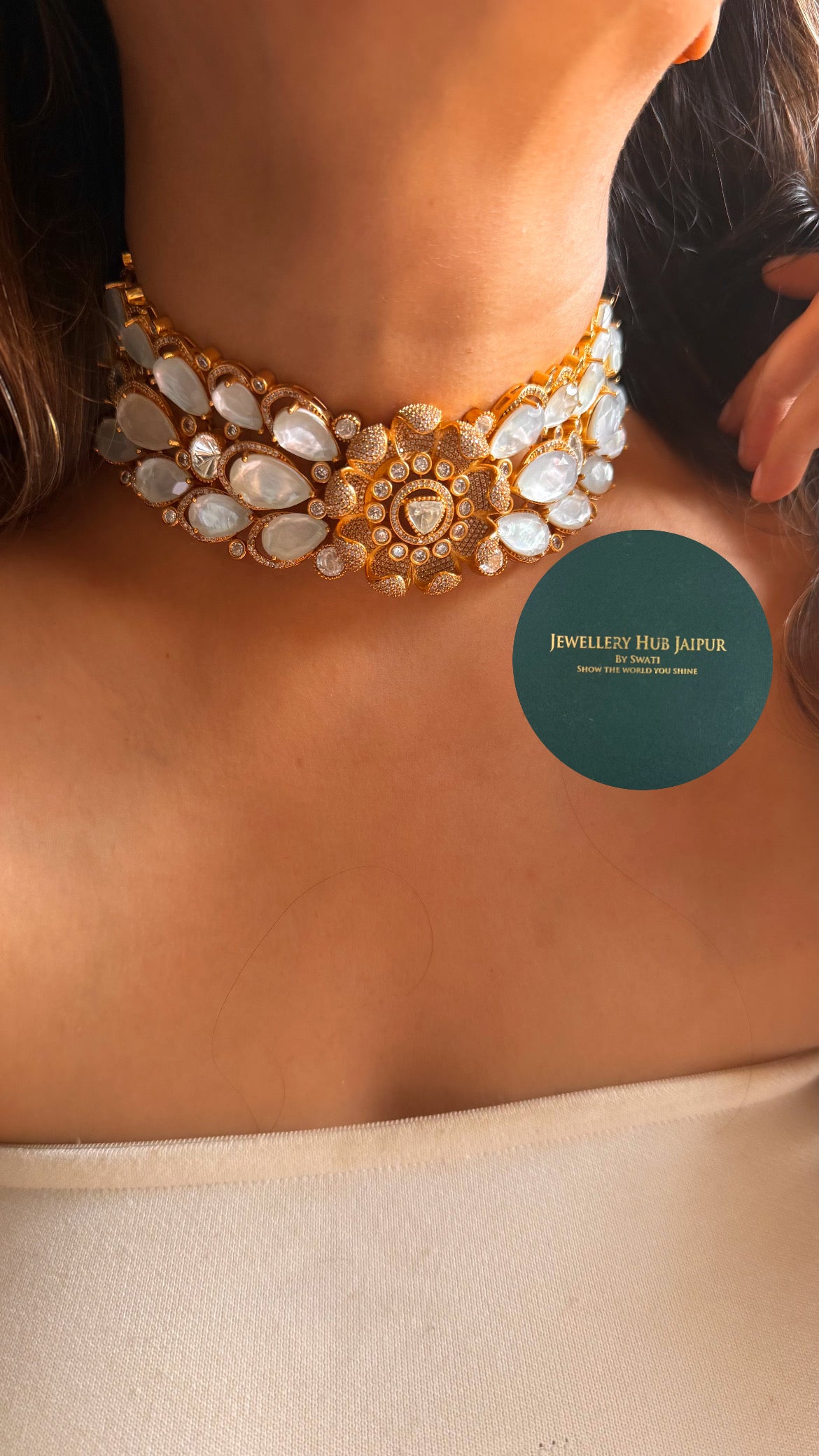 Mother of pearl floral designer choker set