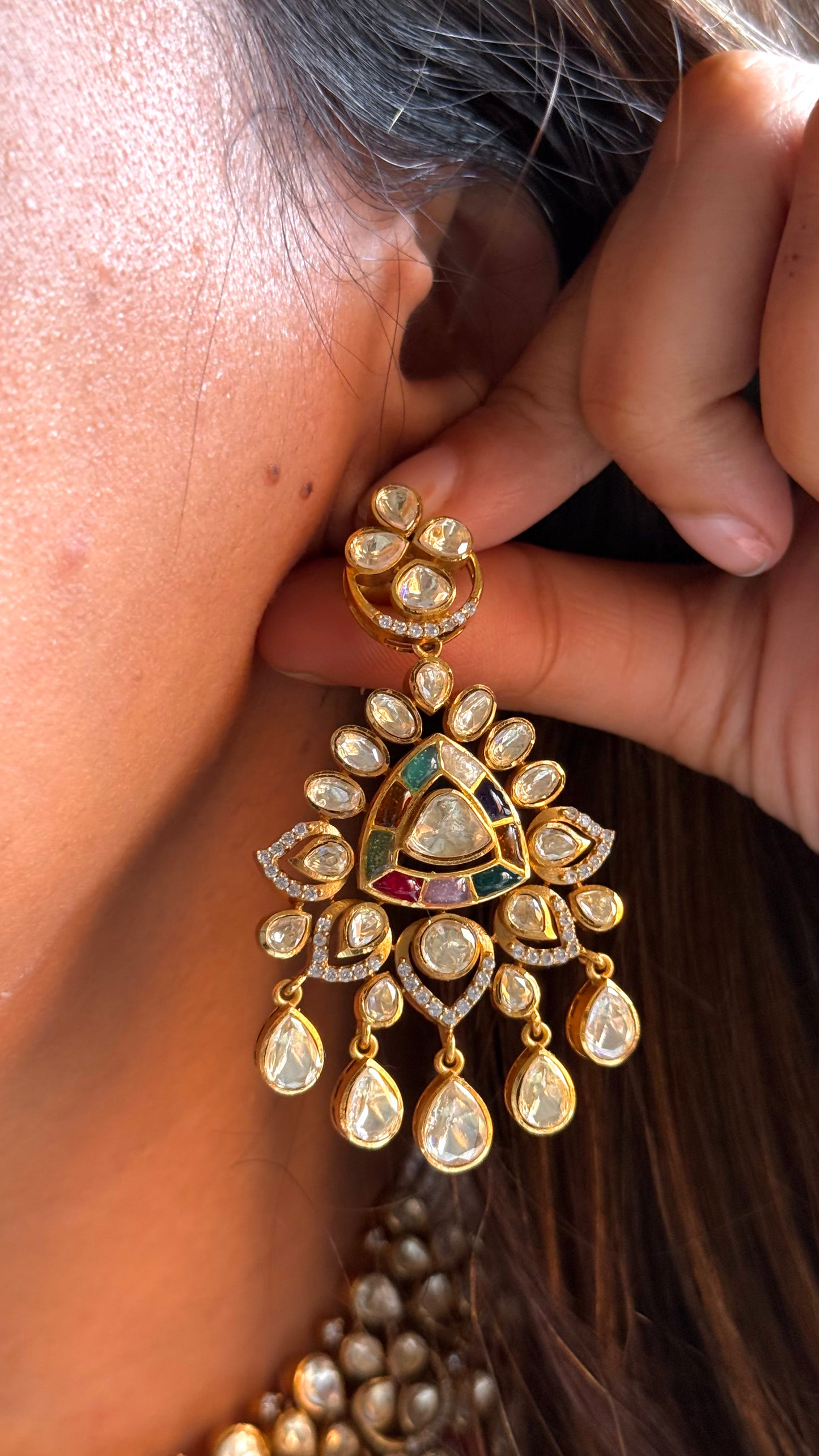 LV shade Polki Navratna Moissanite Necklace