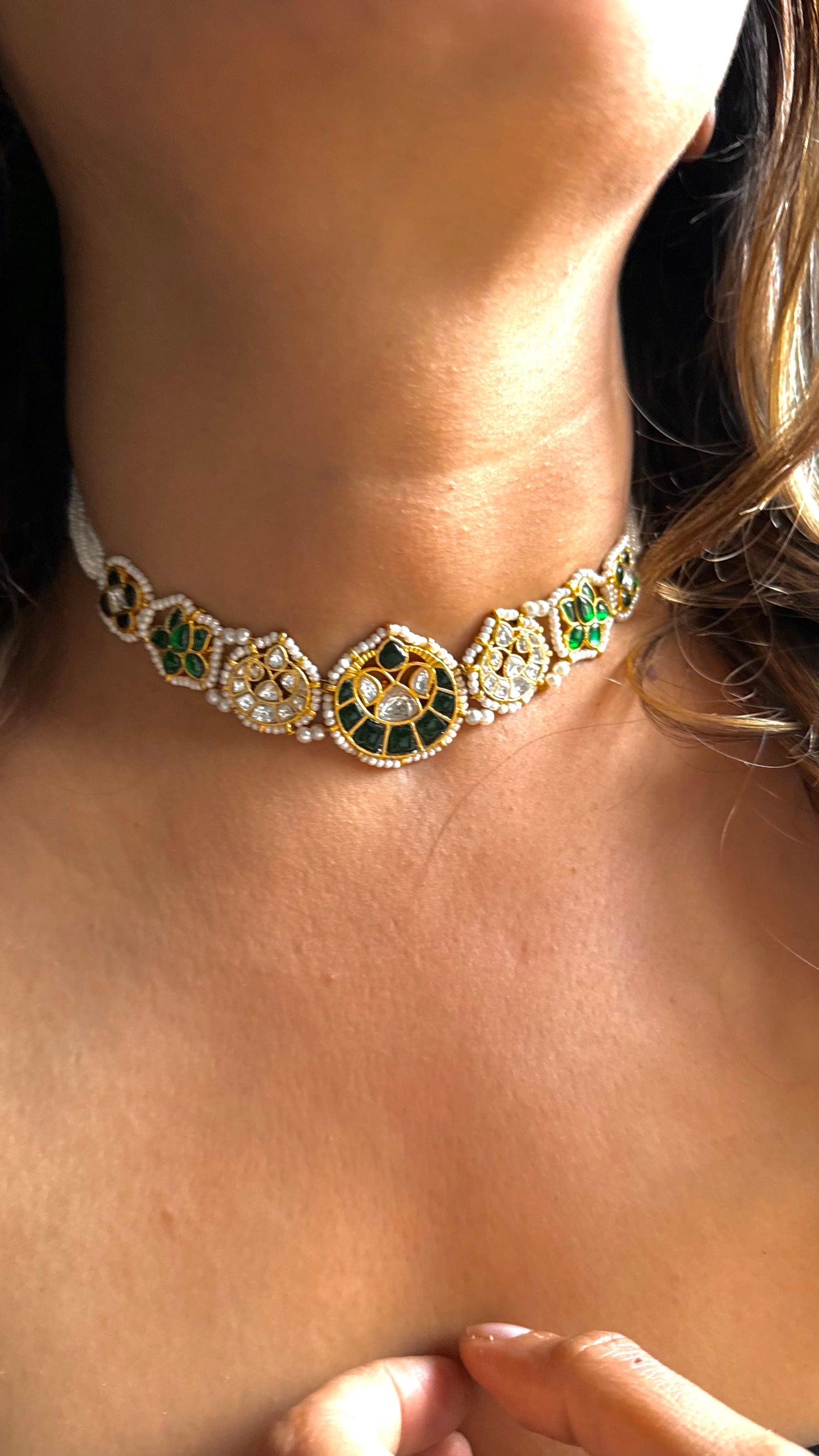 Emerald minimalist pachi necklace