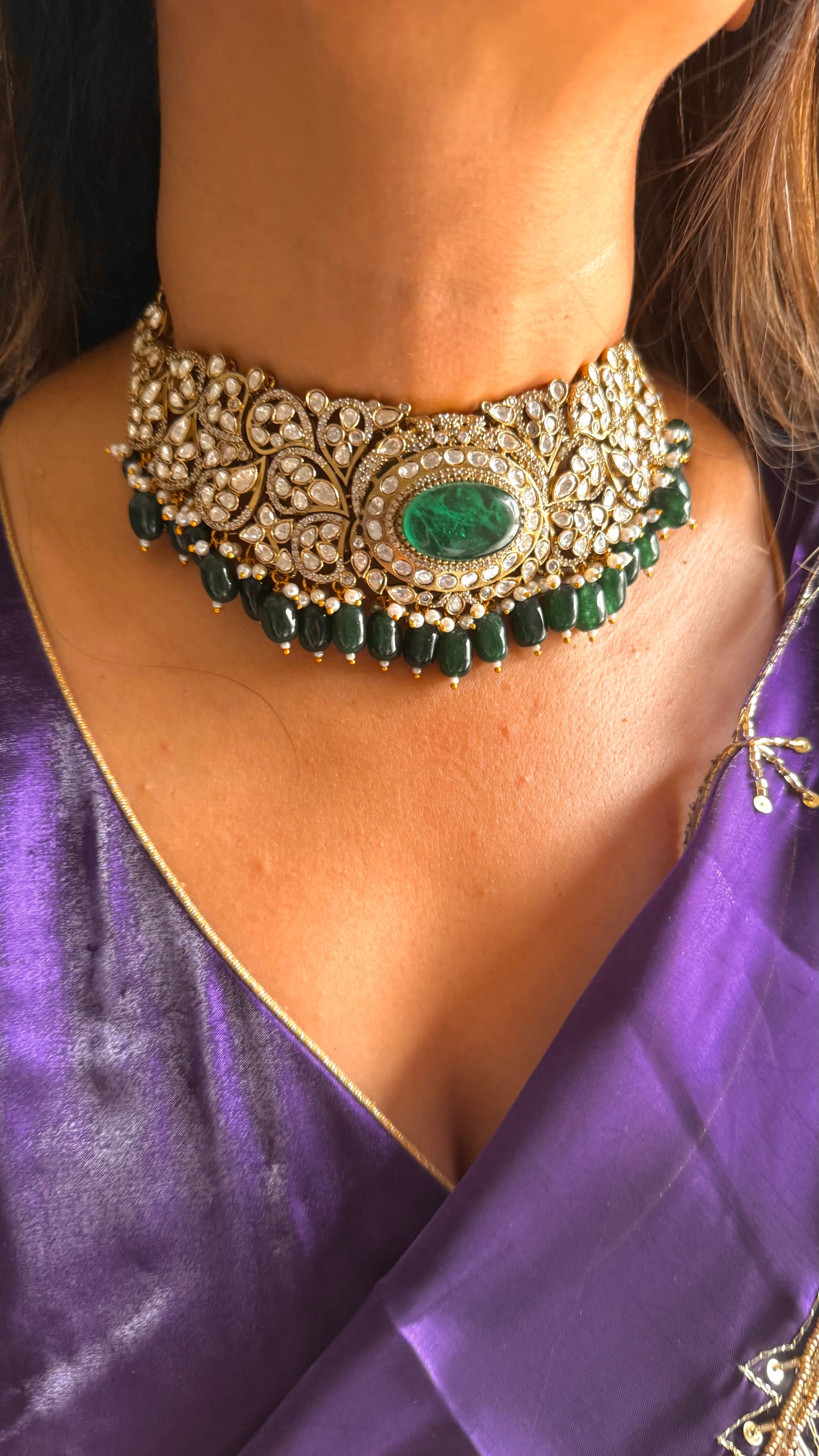 Emerald doublet moissanite choker