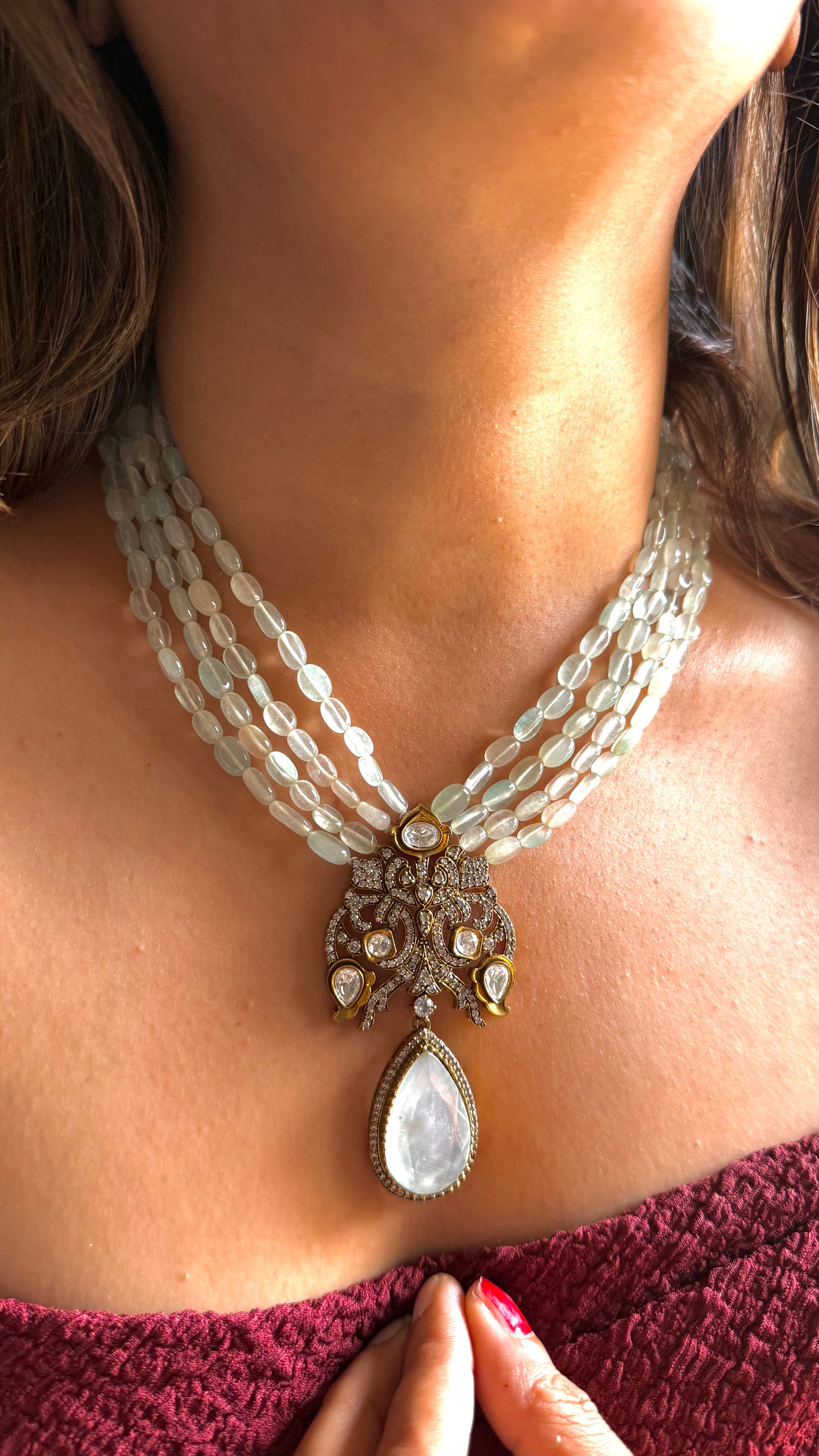 Mint string & Mother of Pearl victorian necklace