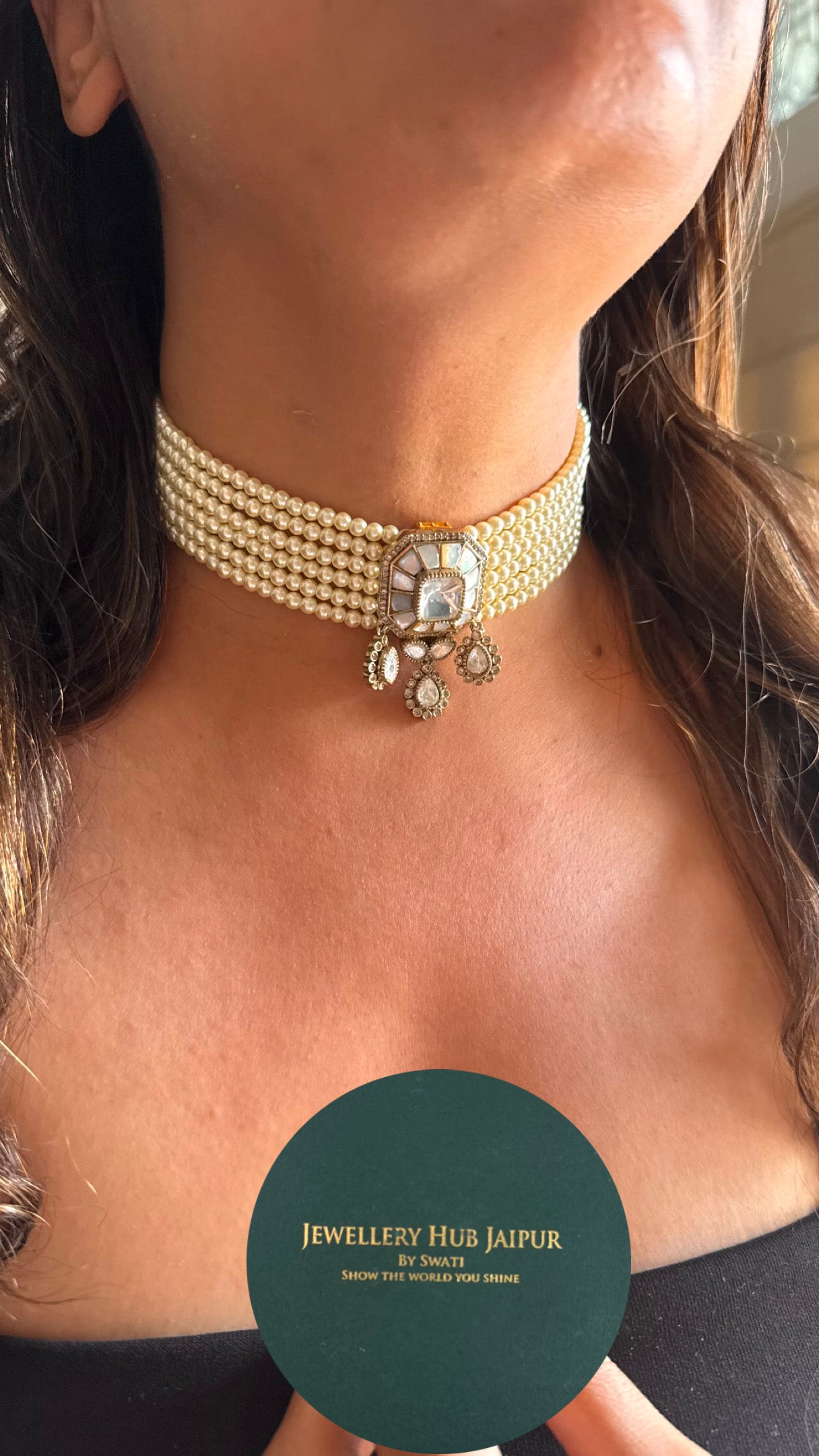 Mother of pearl thread choker Necklace