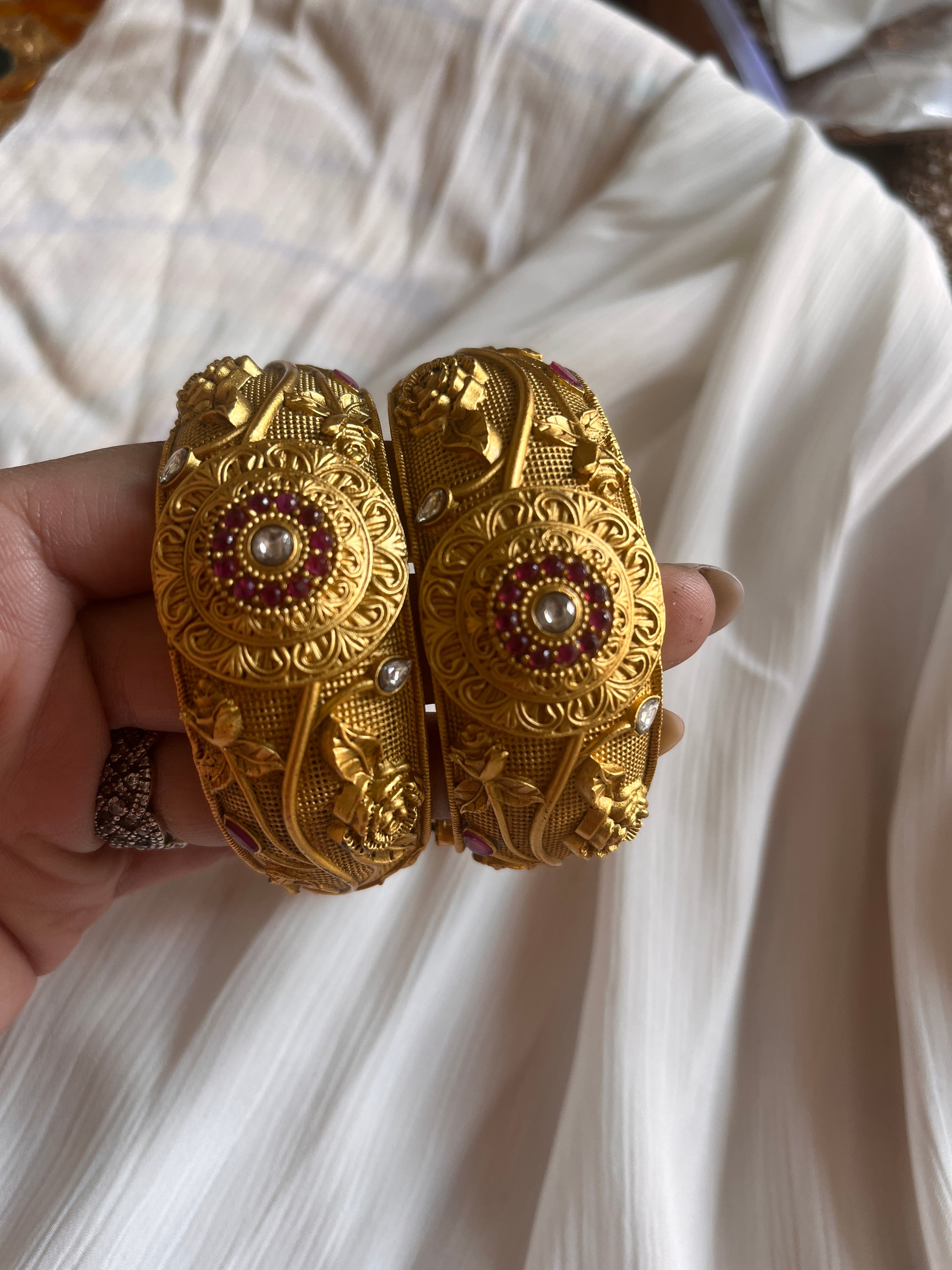 Rajwadi triple jhumki bangles