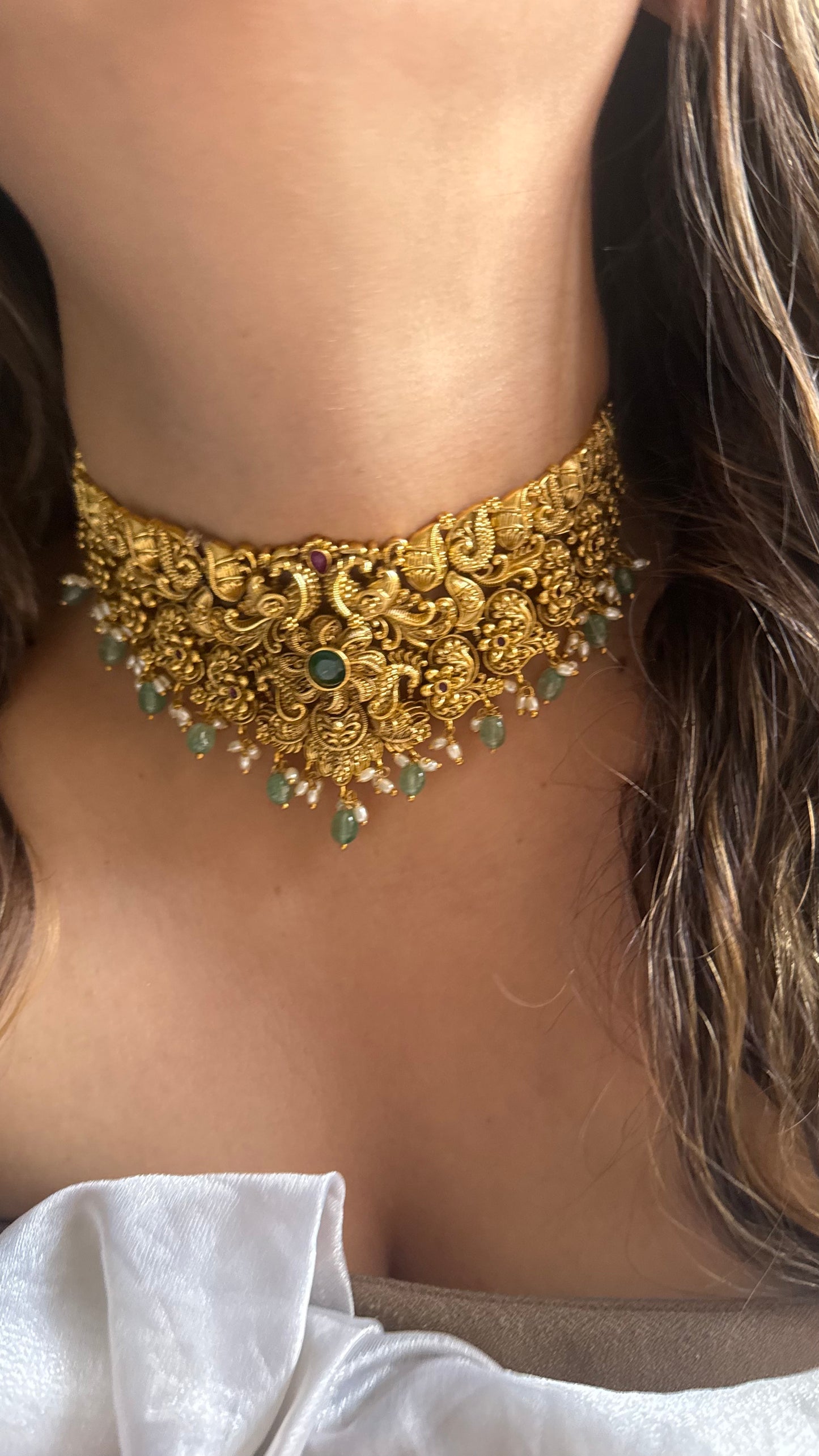 Floral Nakashee heritage choker Necklace