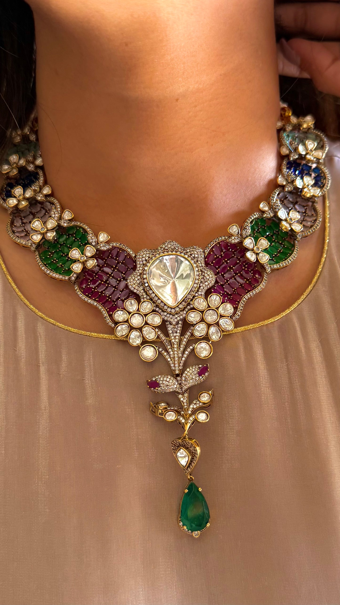 Vaidayi Designer uncut polki moissanite mix collar necklace